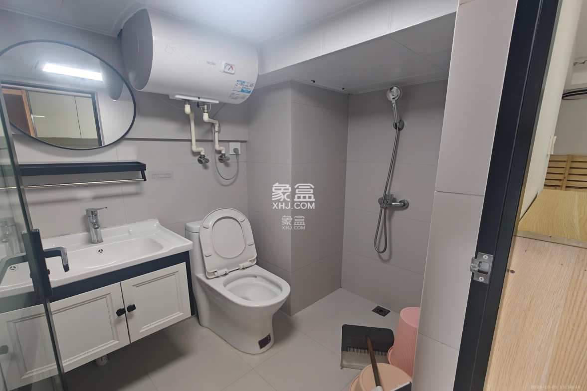 梅溪悦章  1室1厅1卫    1500.0元/月 梅溪悦章  1室1厅1卫    1500.0元/月室内图1