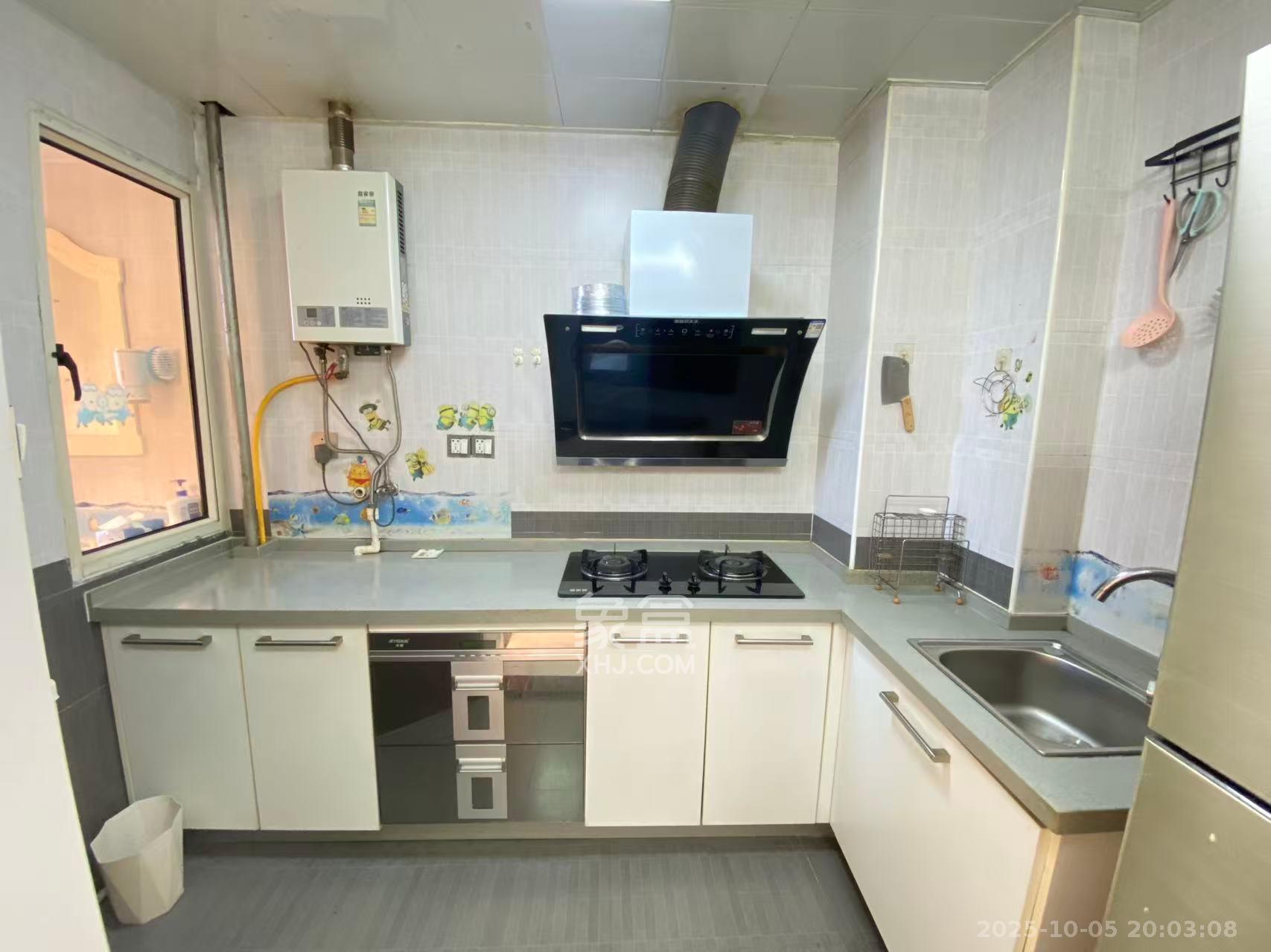 白沙晶城 1室1厅1卫 1800.0元/月 白沙晶城 1室1厅1卫 1800.0元/月室内图