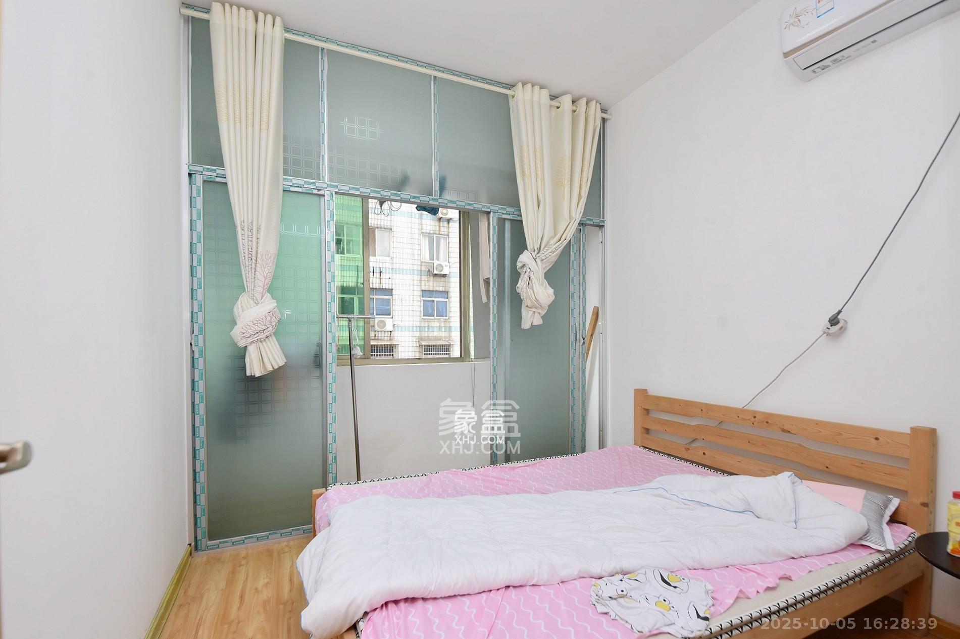 上城星座 2室1厅1卫 2100.0元/月 上城星座 2室1厅1卫 2100.0元/月室内图