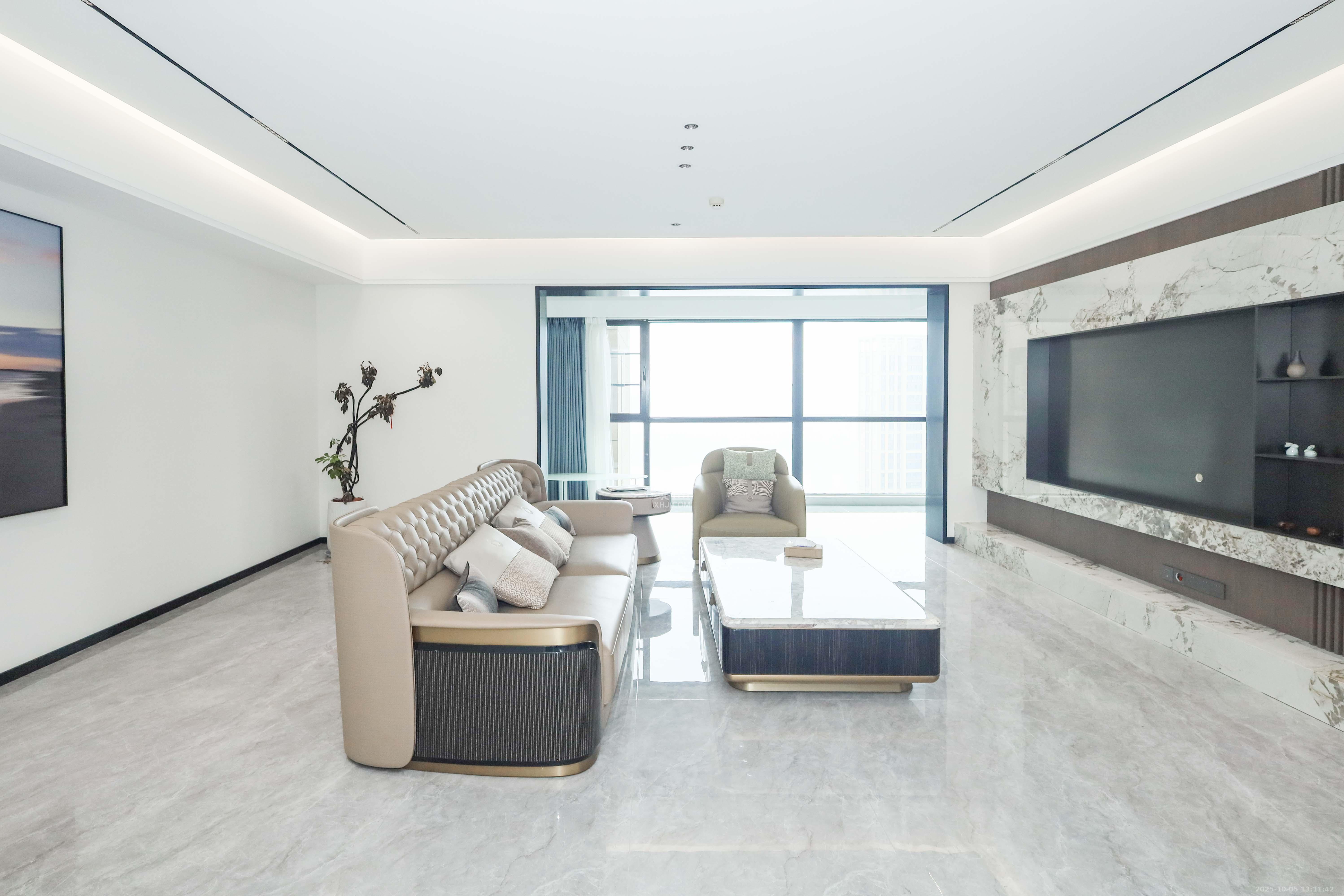 晟通牡丹舸 4室2厅2卫 430.0万 晟通牡丹舸 4室2厅2卫 430.0万客厅