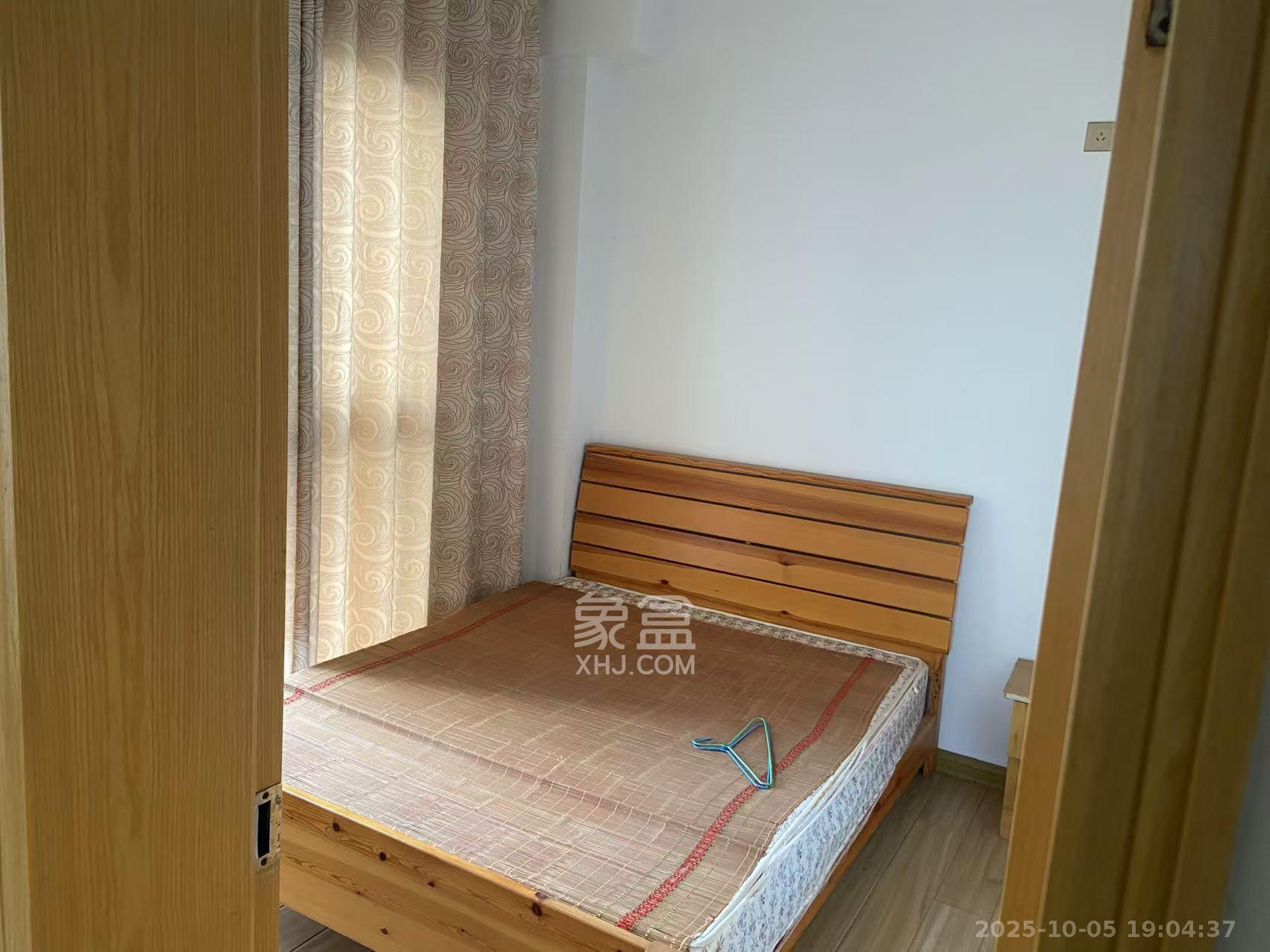 莱茵城 3室2厅2卫 1800.0元/月 莱茵城 3室2厅2卫 1800.0元/月室内图