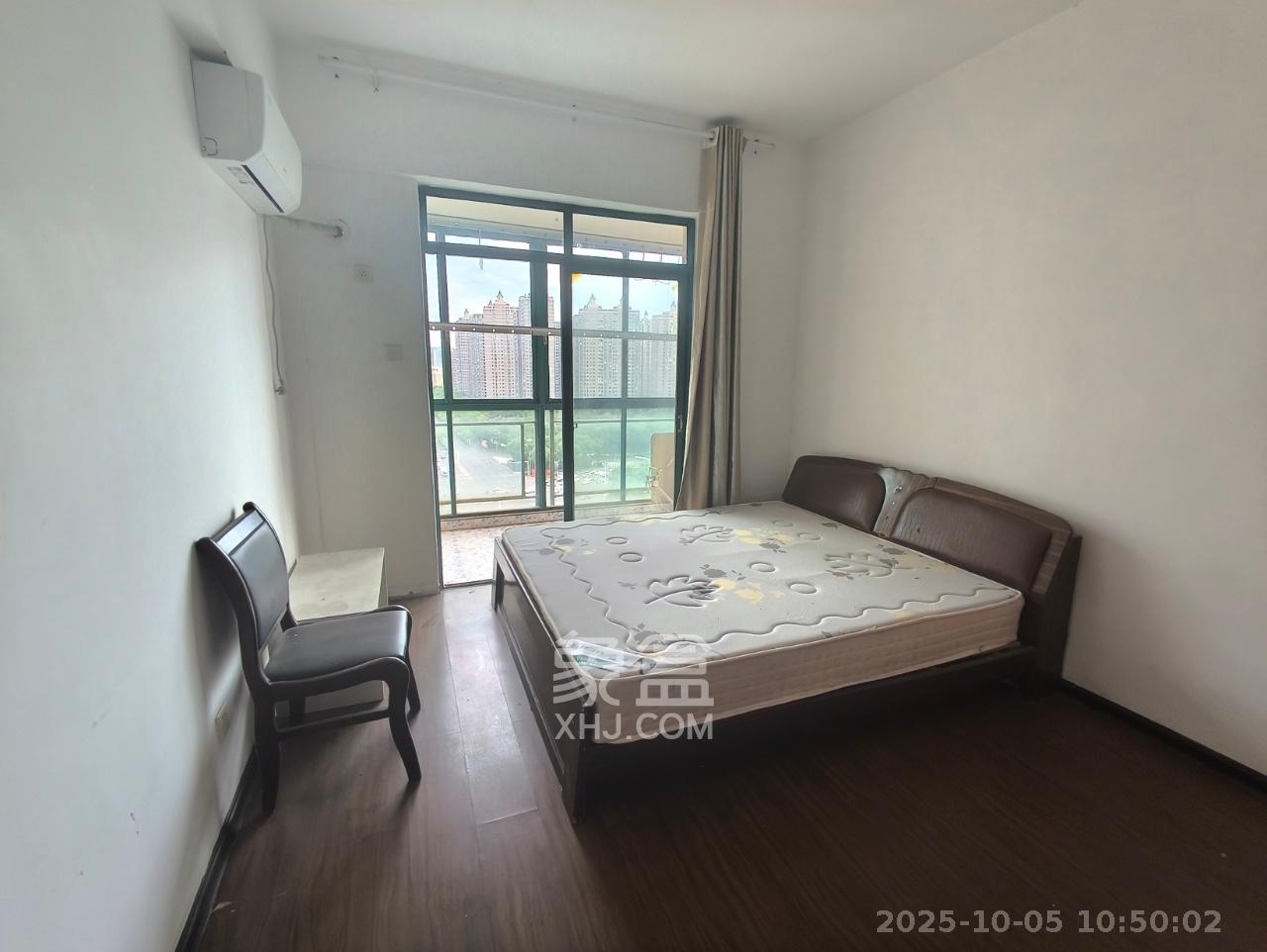 建鑫国际一期  3室2厅2卫   1400.00元/月室内图