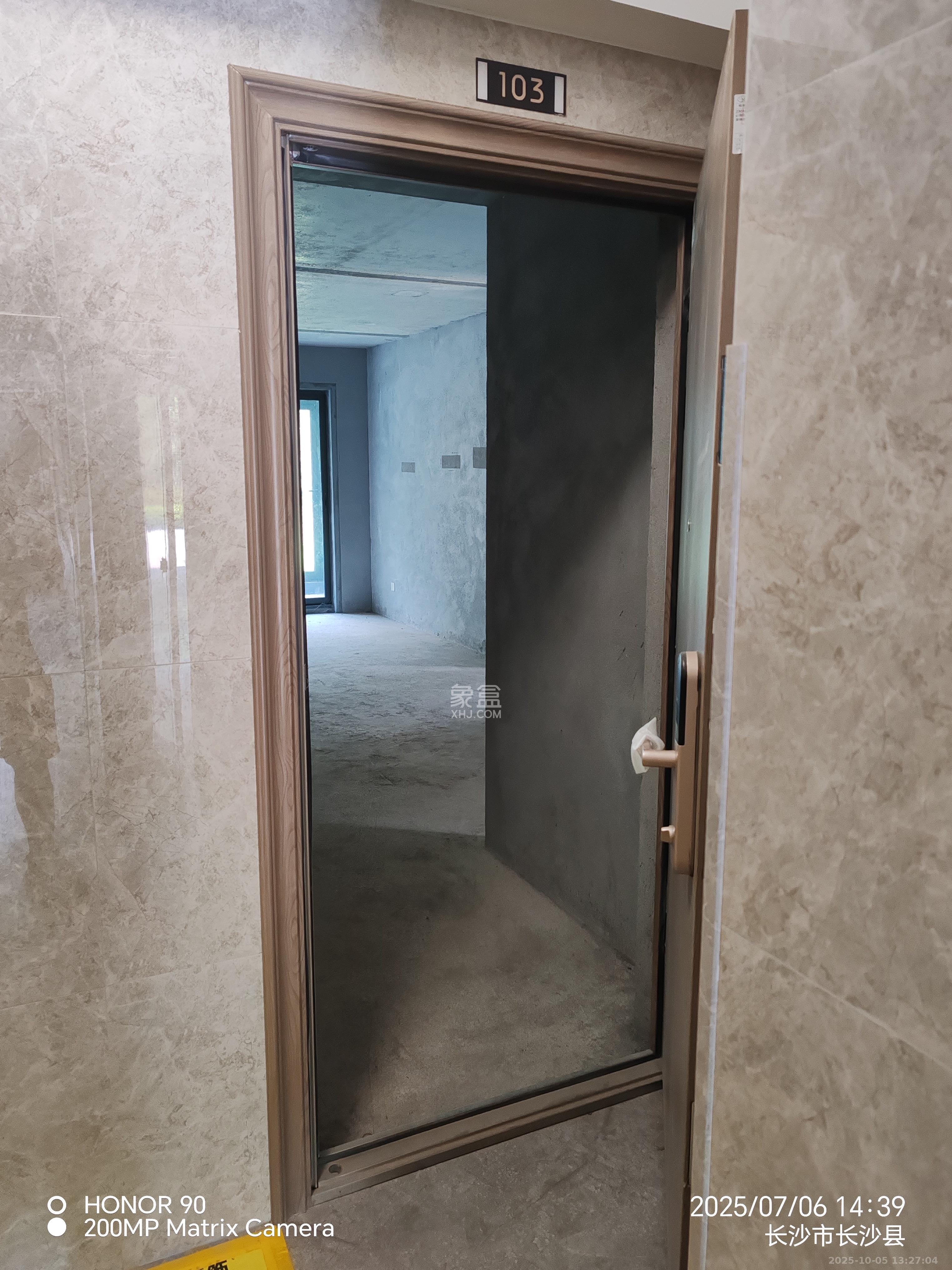 新城明昱东方  3室2厅1卫    1500.0元/月室内图