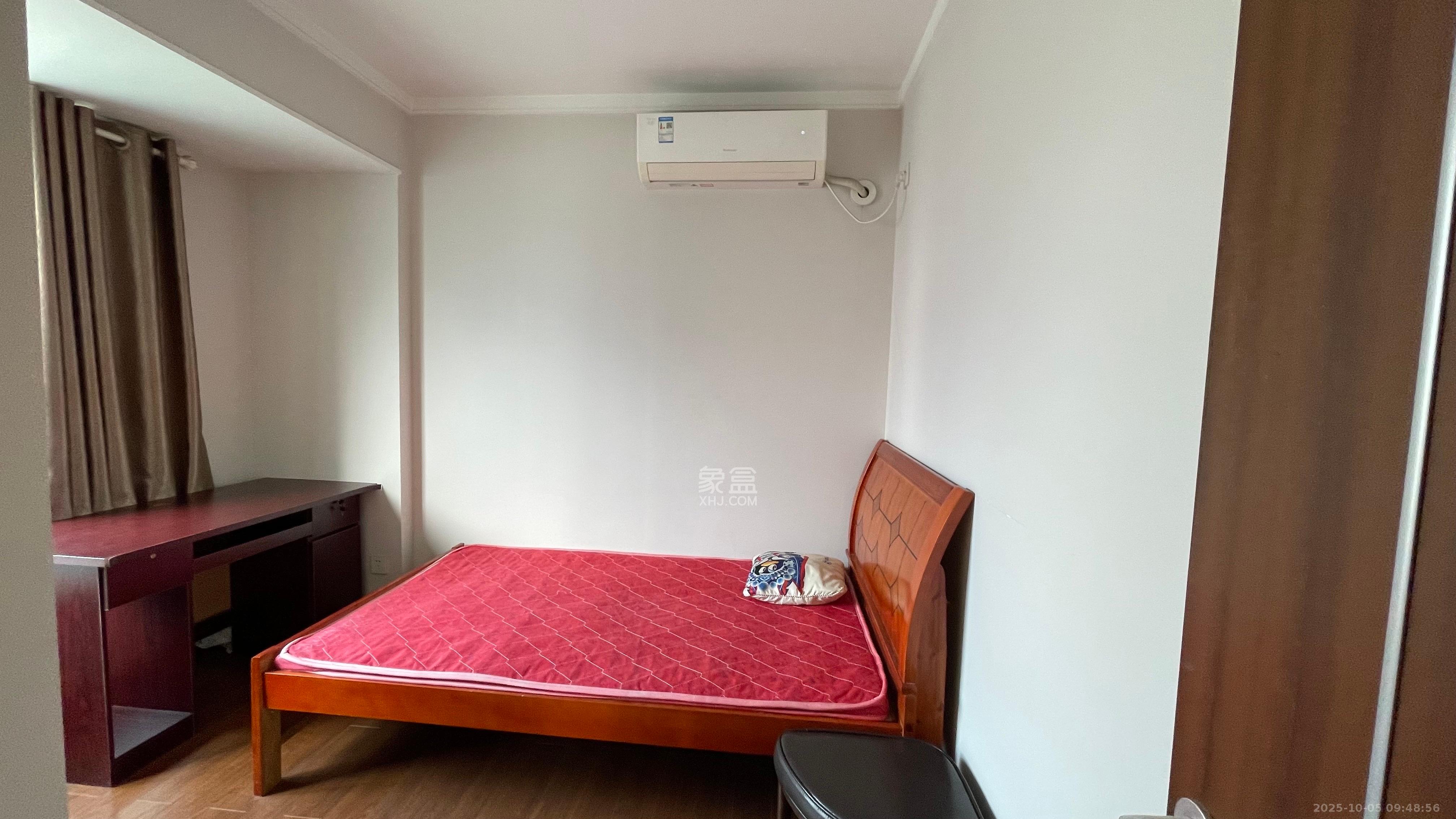 万科金域华府二期 3室2厅2卫 2100.0元/月 万科金域华府二期 3室2厅2卫 2100.0元/月室内图