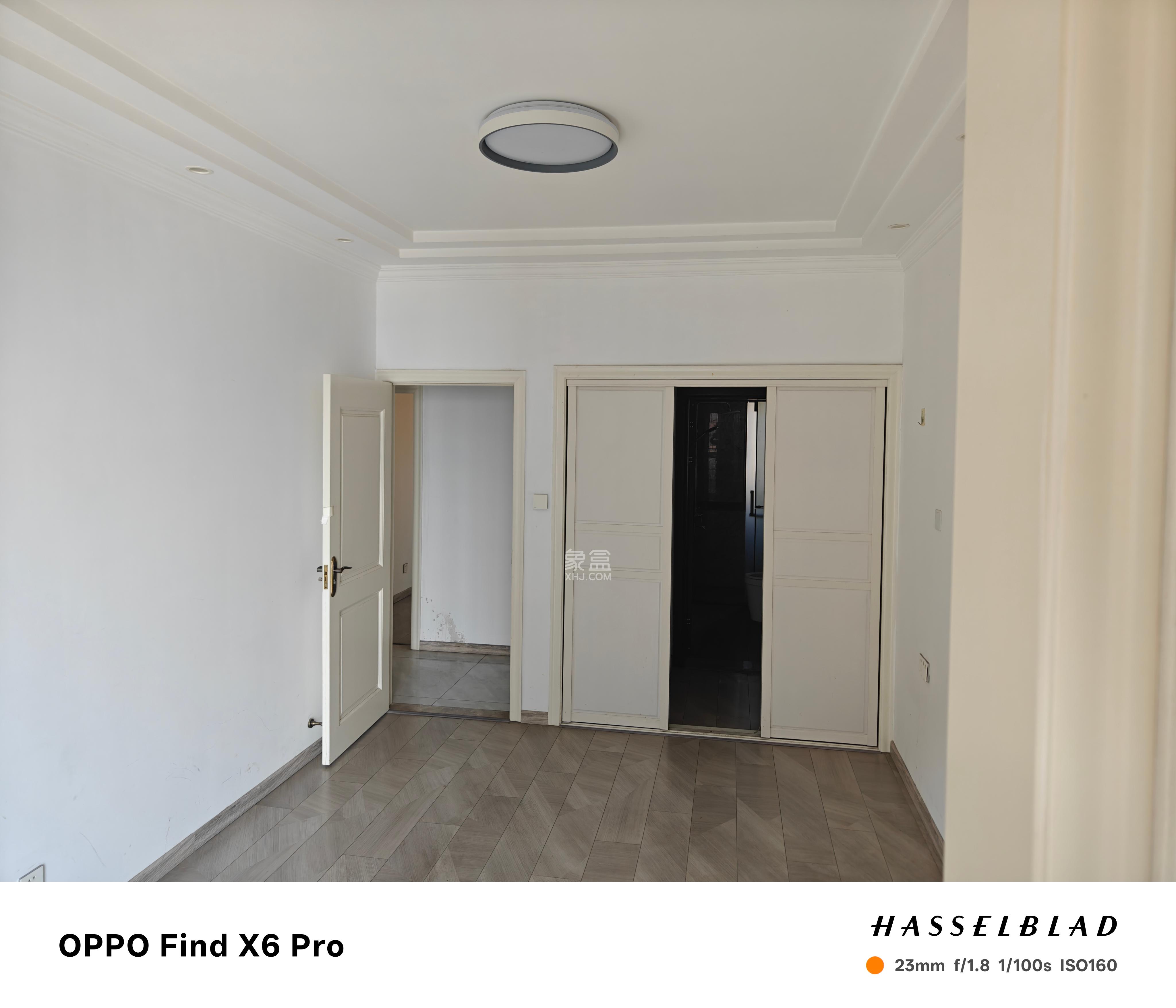 麓谷星辰  4室2厅2卫    4000.0元/月室内图