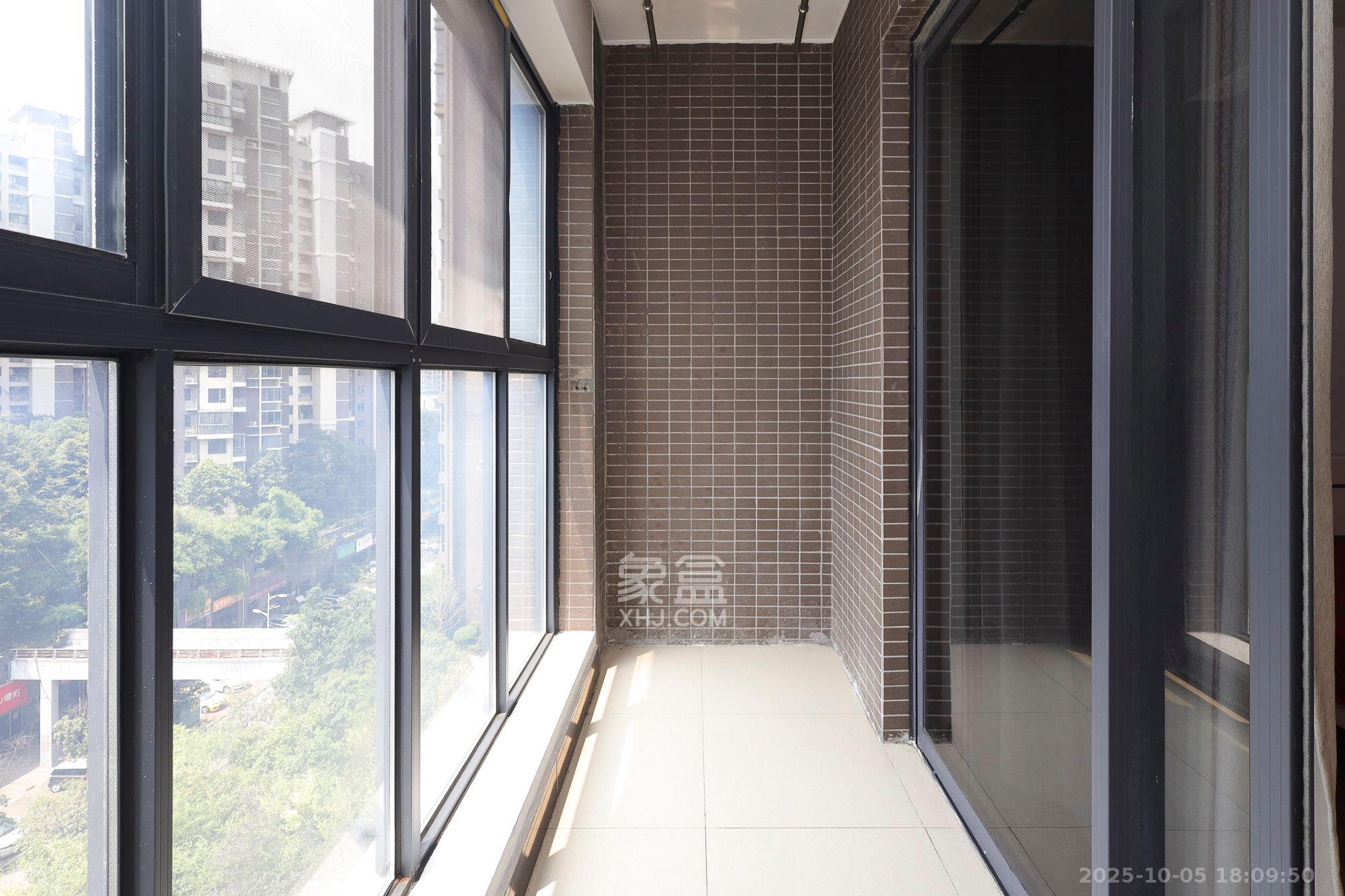 西山汇景一、二期 3室2厅2卫 3800.0元/月 西山汇景一、二期 3室2厅2卫 3800.0元/月室内图