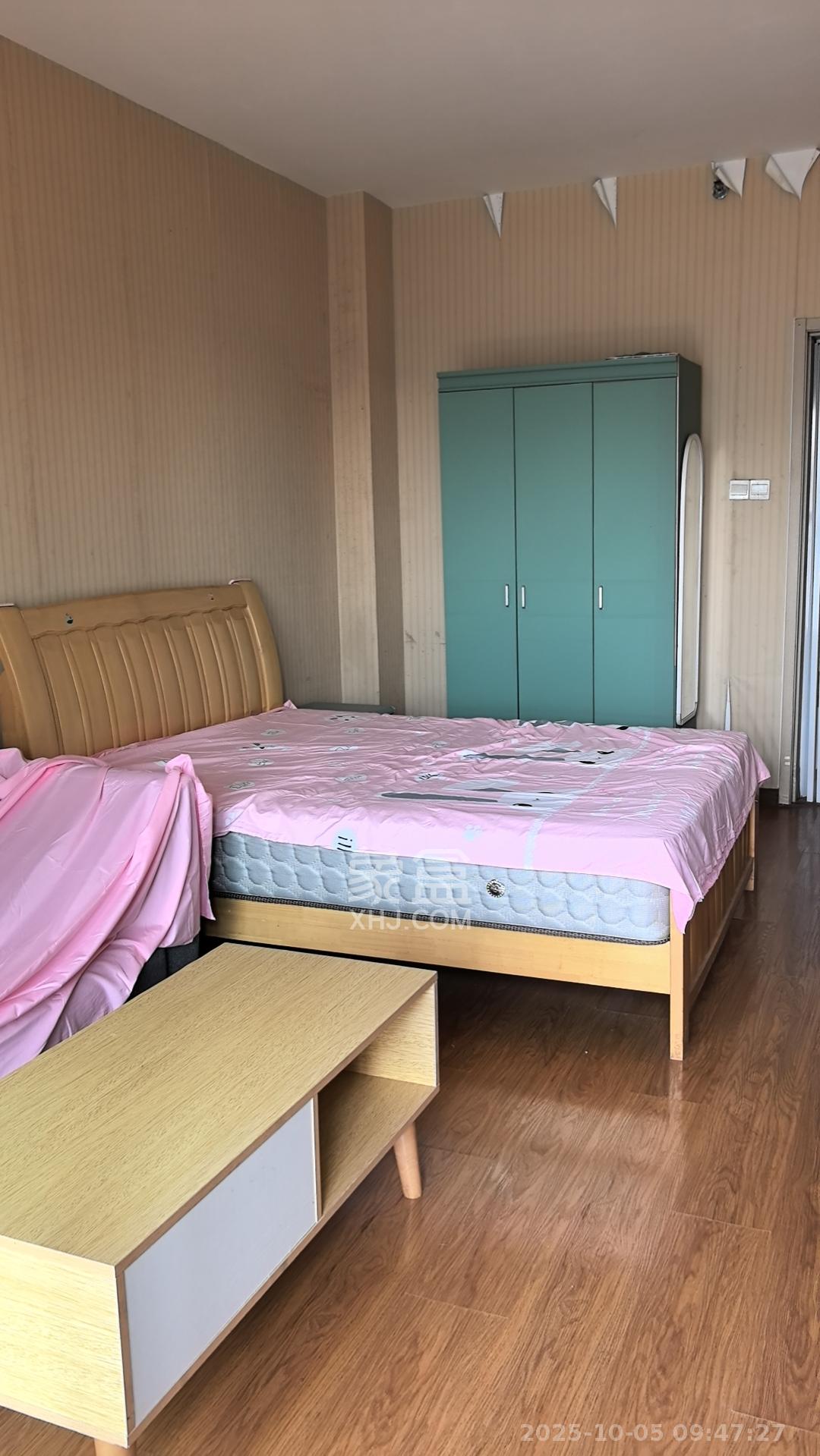 花漾年华(桂花园)  1室1厅1卫    1150.0元/月 花漾年华(桂花园)  1室1厅1卫    1150.0元/月