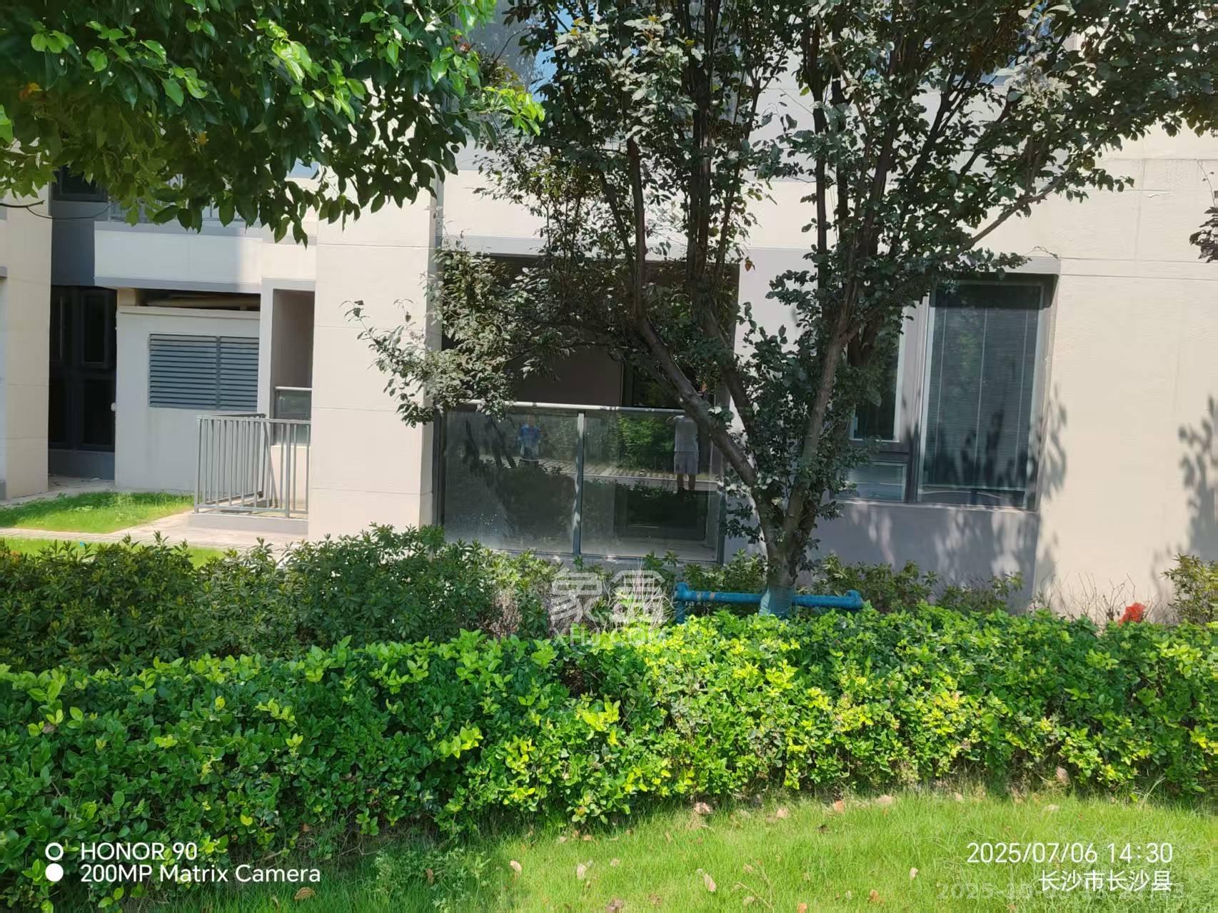 新城明昱东方  3室2厅1卫    1500.0元/月室内图