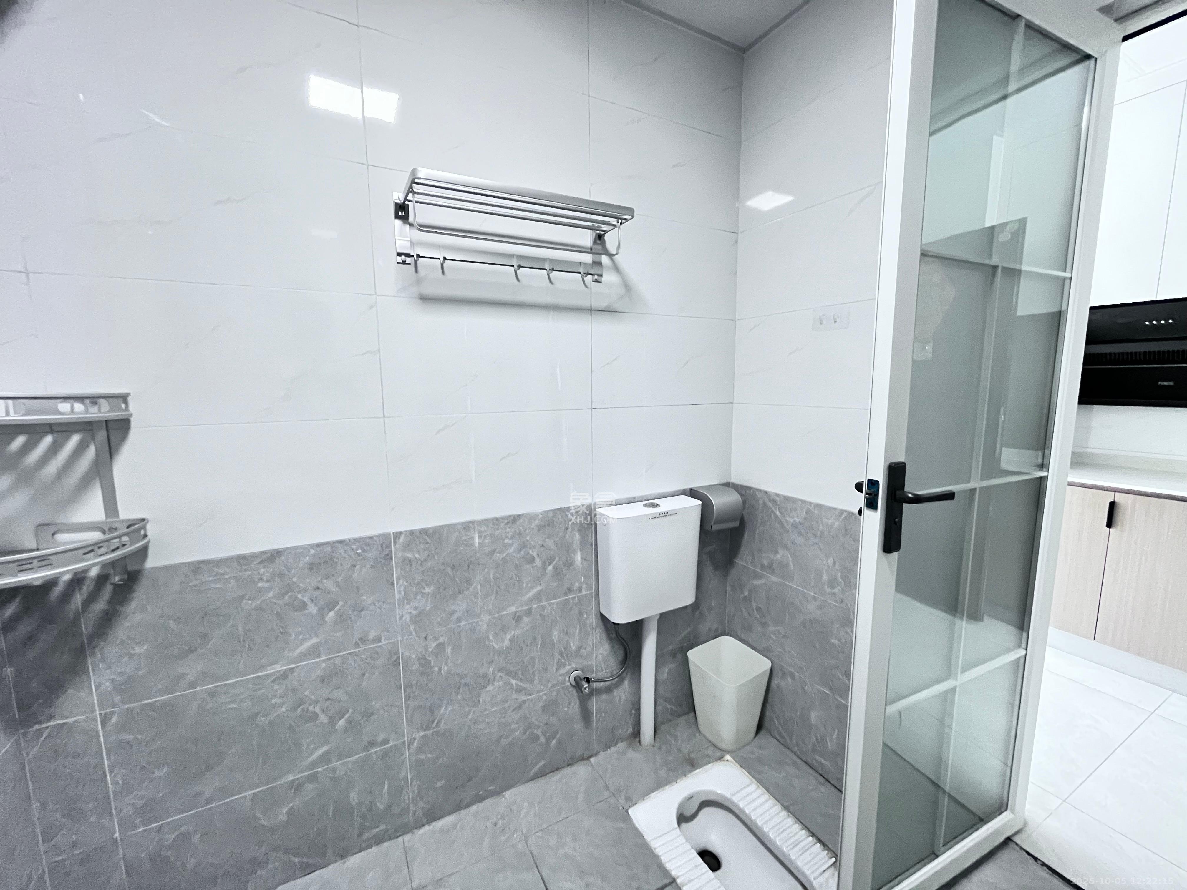 中建悦和城 2室1厅1卫 2100.0元/月 中建悦和城 2室1厅1卫 2100.0元/月室内图