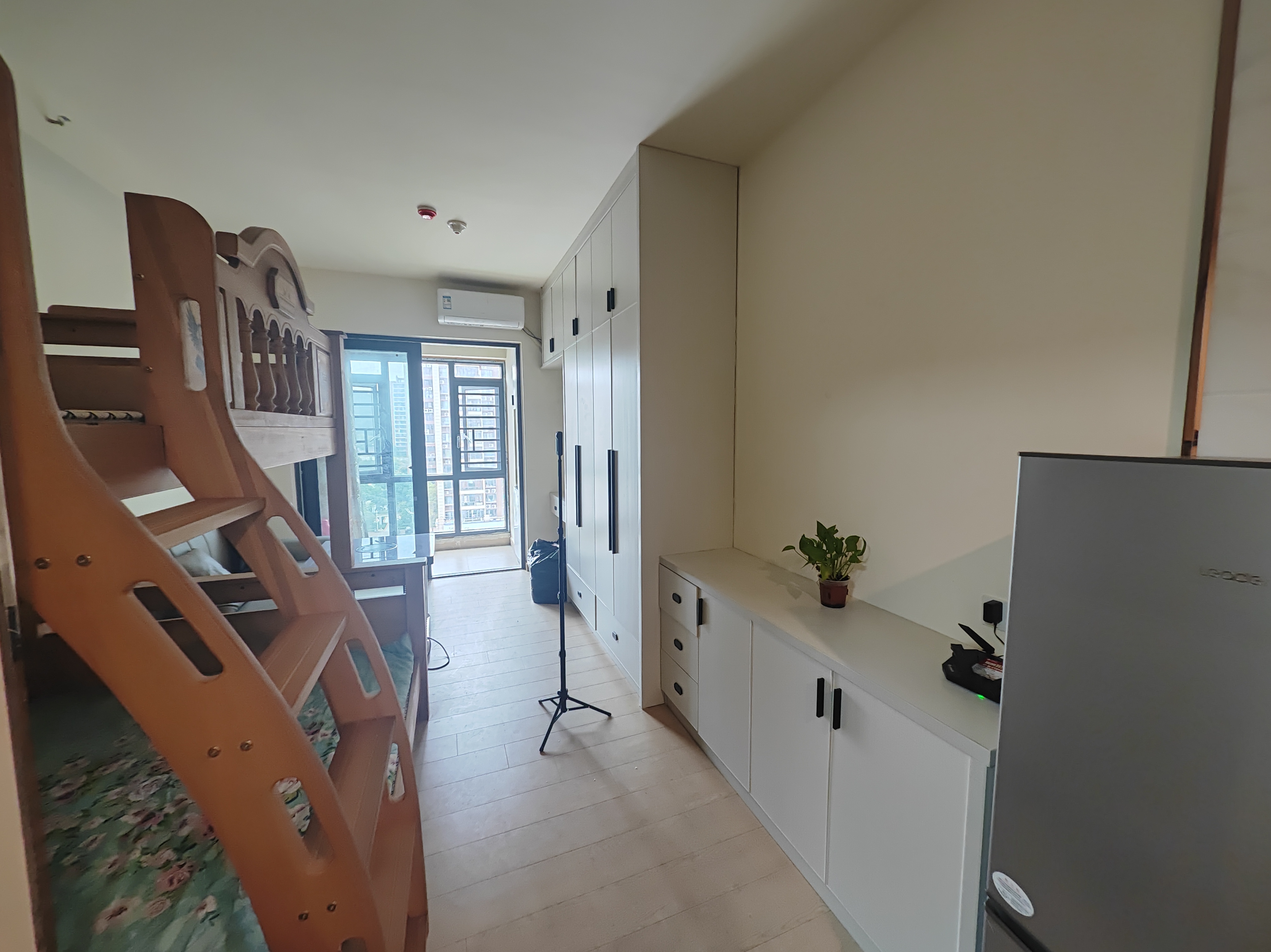 碧桂园翘楚棠  1室1厅1卫    19.8万客厅