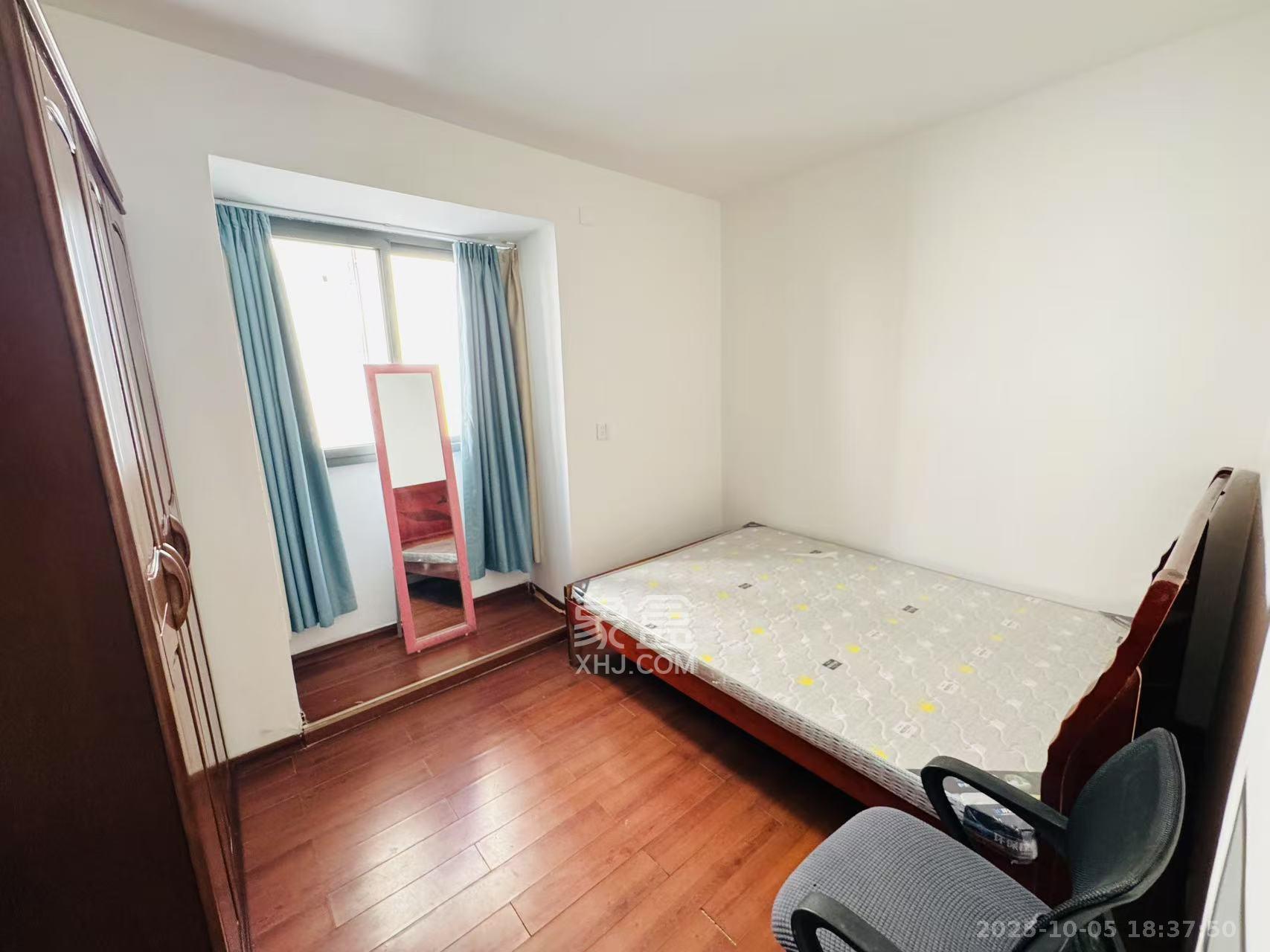 楚湘街一条巷散盘 1室1厅1卫 1600.0元/月 楚湘街一条巷散盘 1室1厅1卫 1600.0元/月室内图