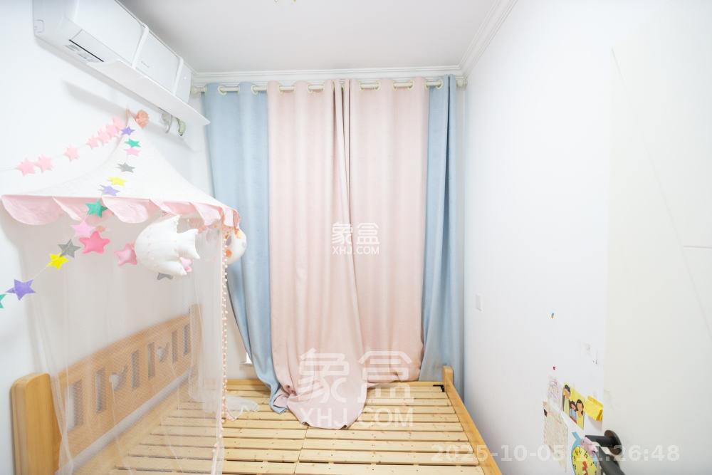 长房半岛蓝湾(观山月) 3室2厅1卫 2000.0元/月 长房半岛蓝湾(观山月) 3室2厅1卫 2000.0元/月室内图