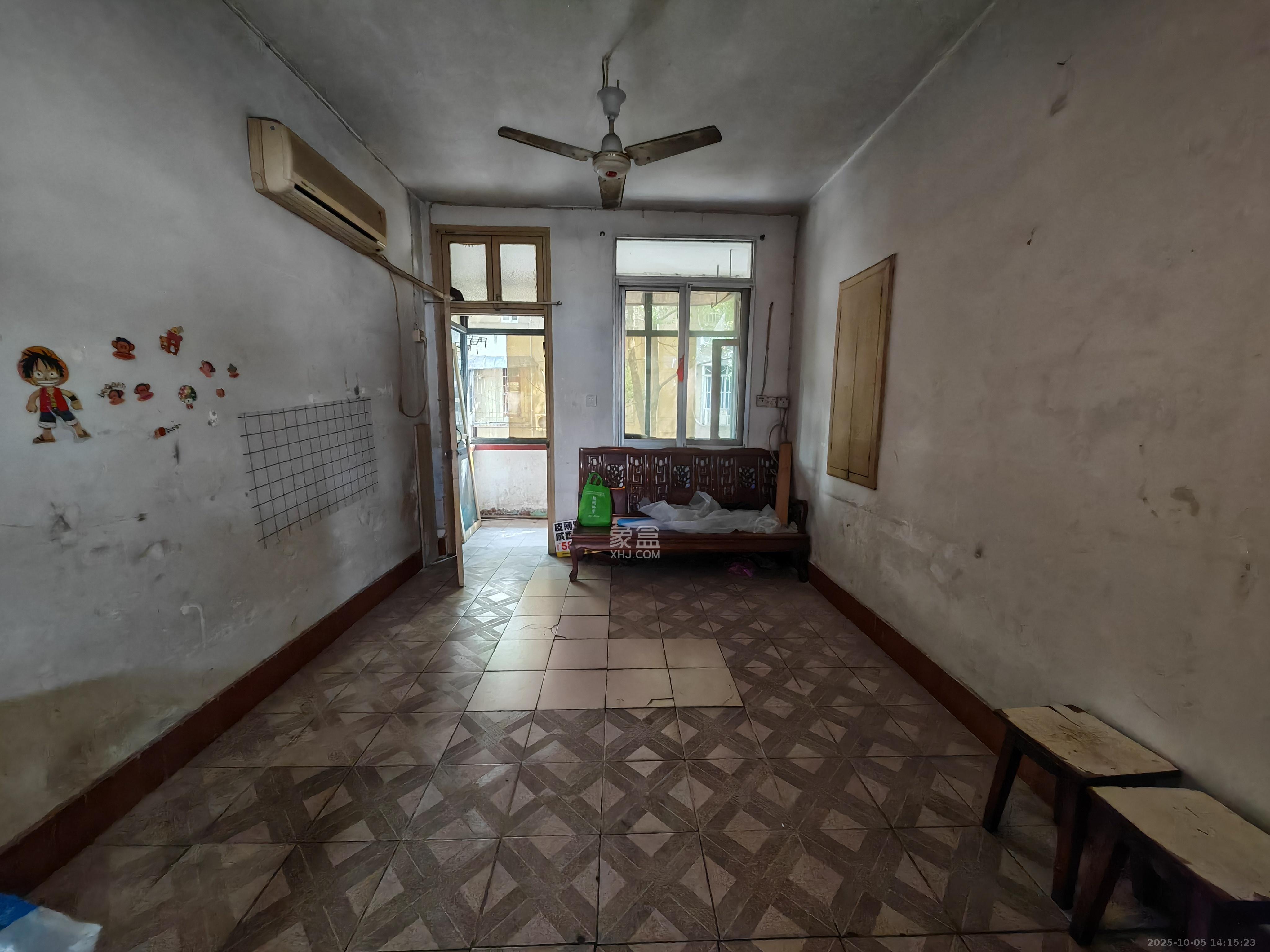 东塘电力院  1室1厅1卫    1500.0元/月室内图