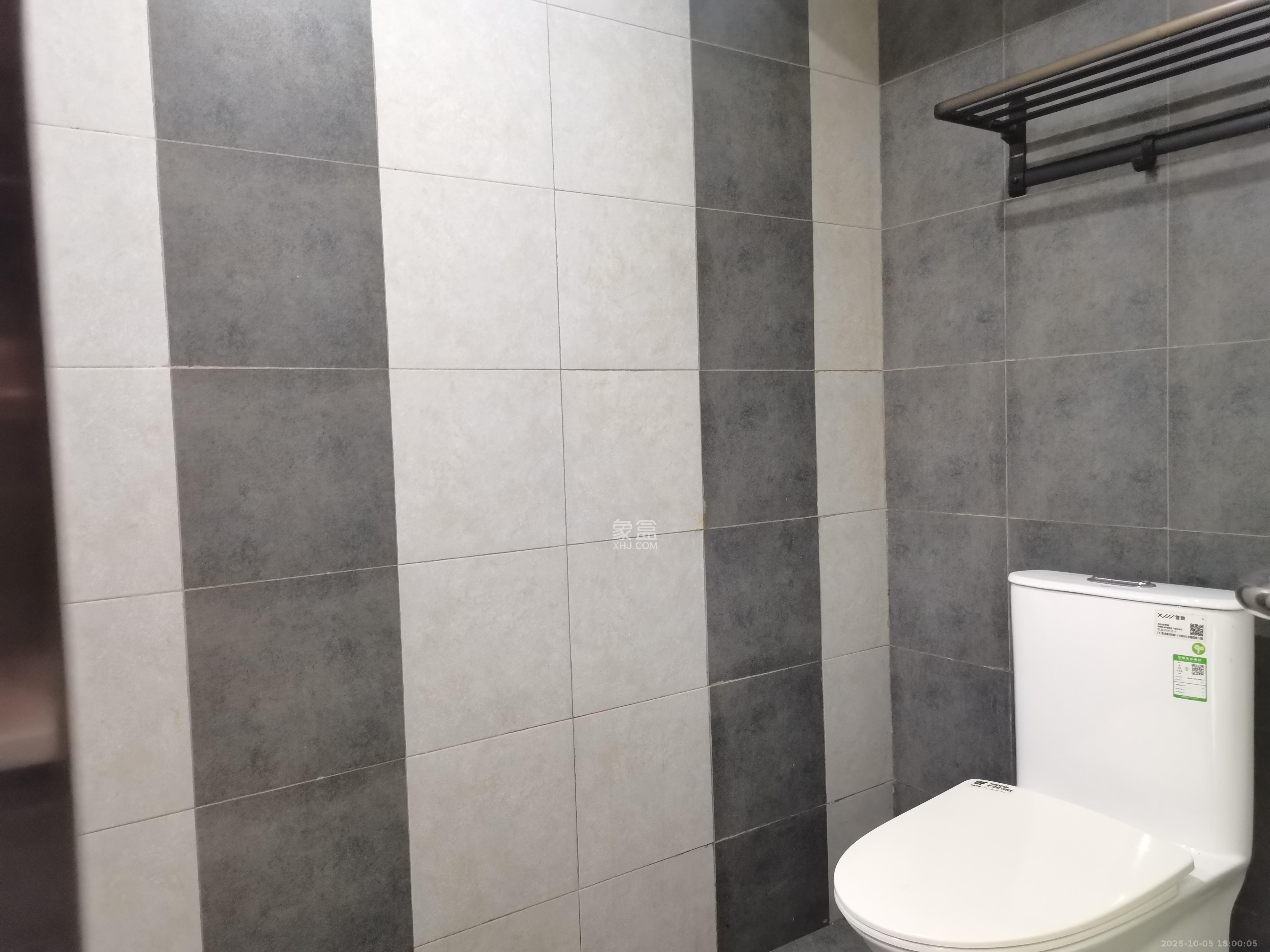 旭辉国际广场(永升商业广场) 1室1厅1卫 1700.0元/月 旭辉国际广场(永升商业广场) 1室1厅1卫 1700.0元/月室内图