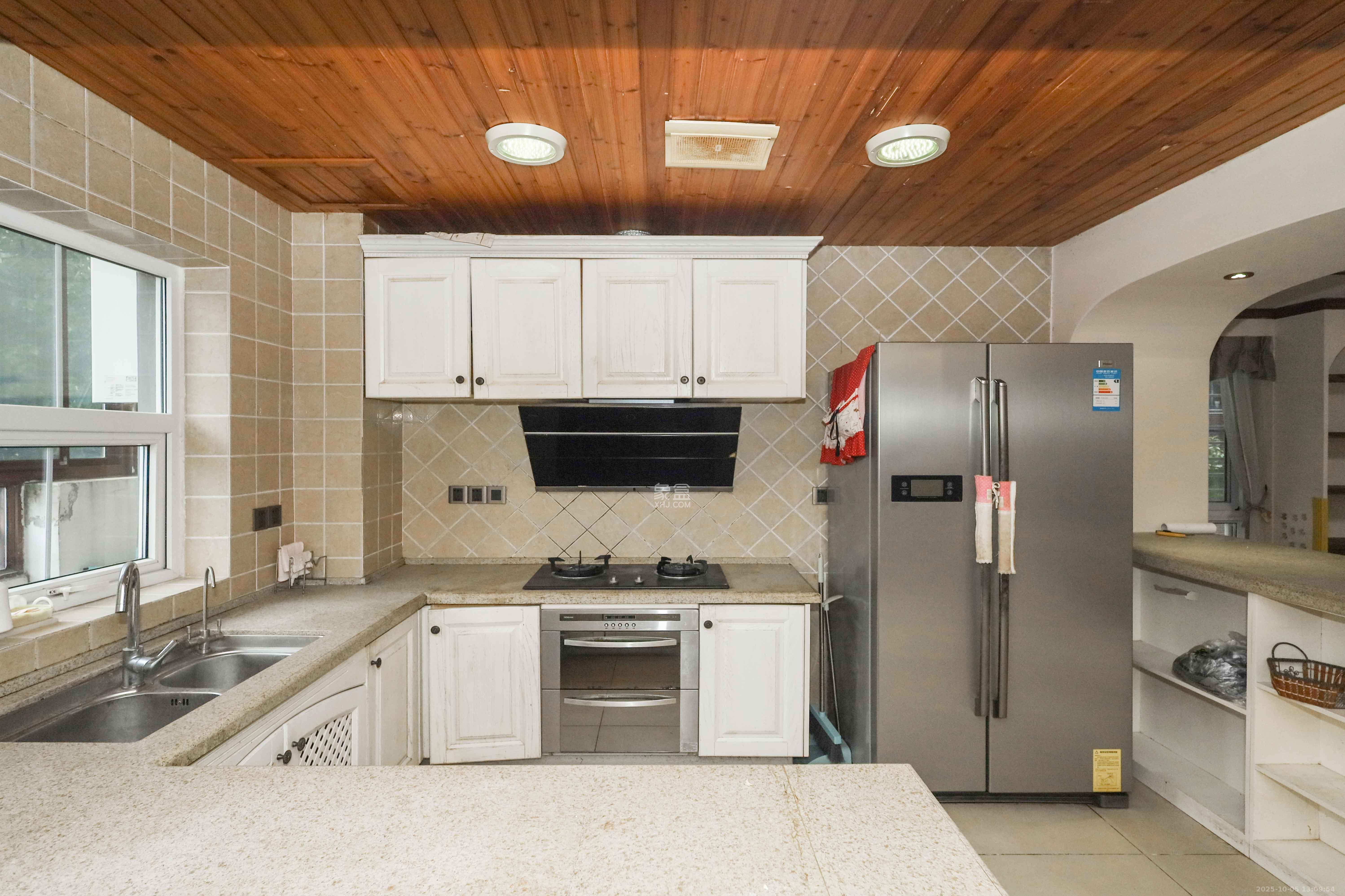 山水英伦  1室0厅0卫    358.0万 山水英伦  1室0厅0卫    358.0万厨房