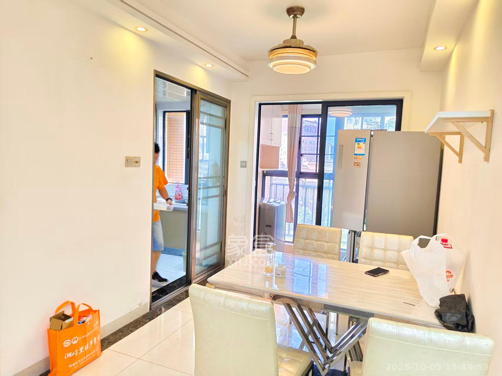 湘熙水郡(观澜海赋家园) 3室2厅2卫 3000.0元/月 湘熙水郡(观澜海赋家园) 3室2厅2卫 3000.0元/月室内图