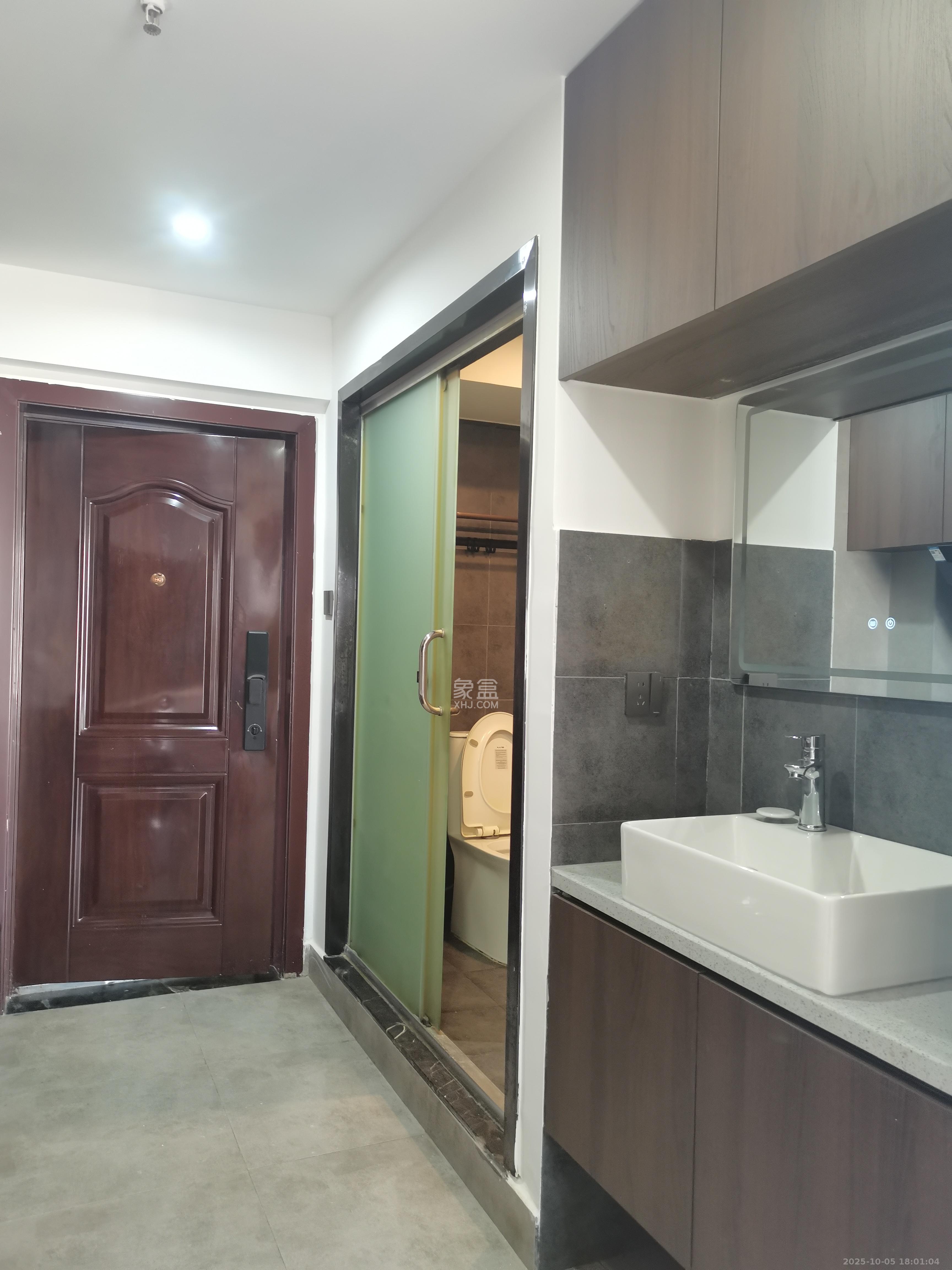 旭辉国际广场(永升商业广场) 1室1厅1卫 1700.0元/月 旭辉国际广场(永升商业广场) 1室1厅1卫 1700.0元/月室内图