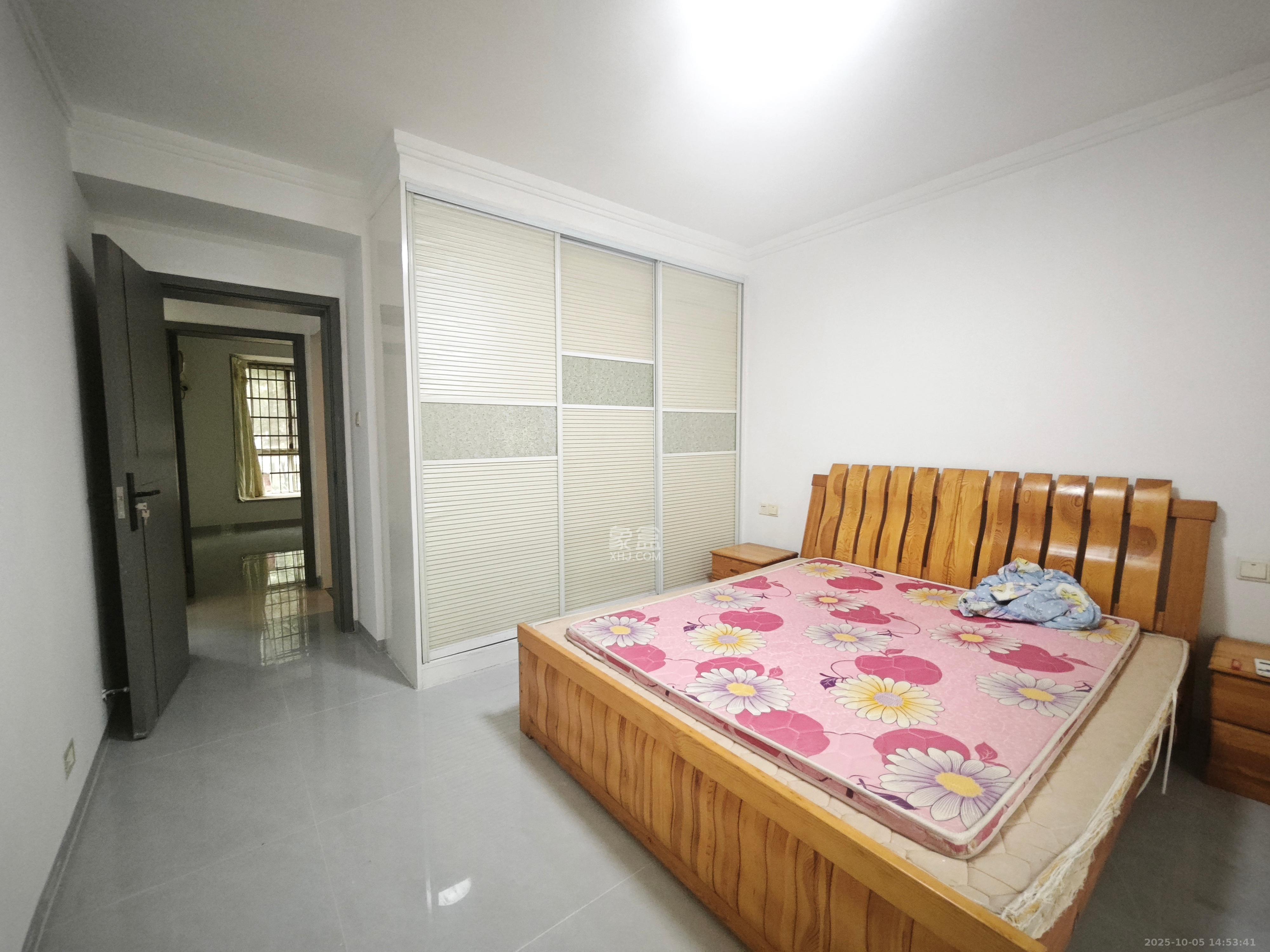 博雅湘水湾  2室2厅1卫    1600.0元/月室内图