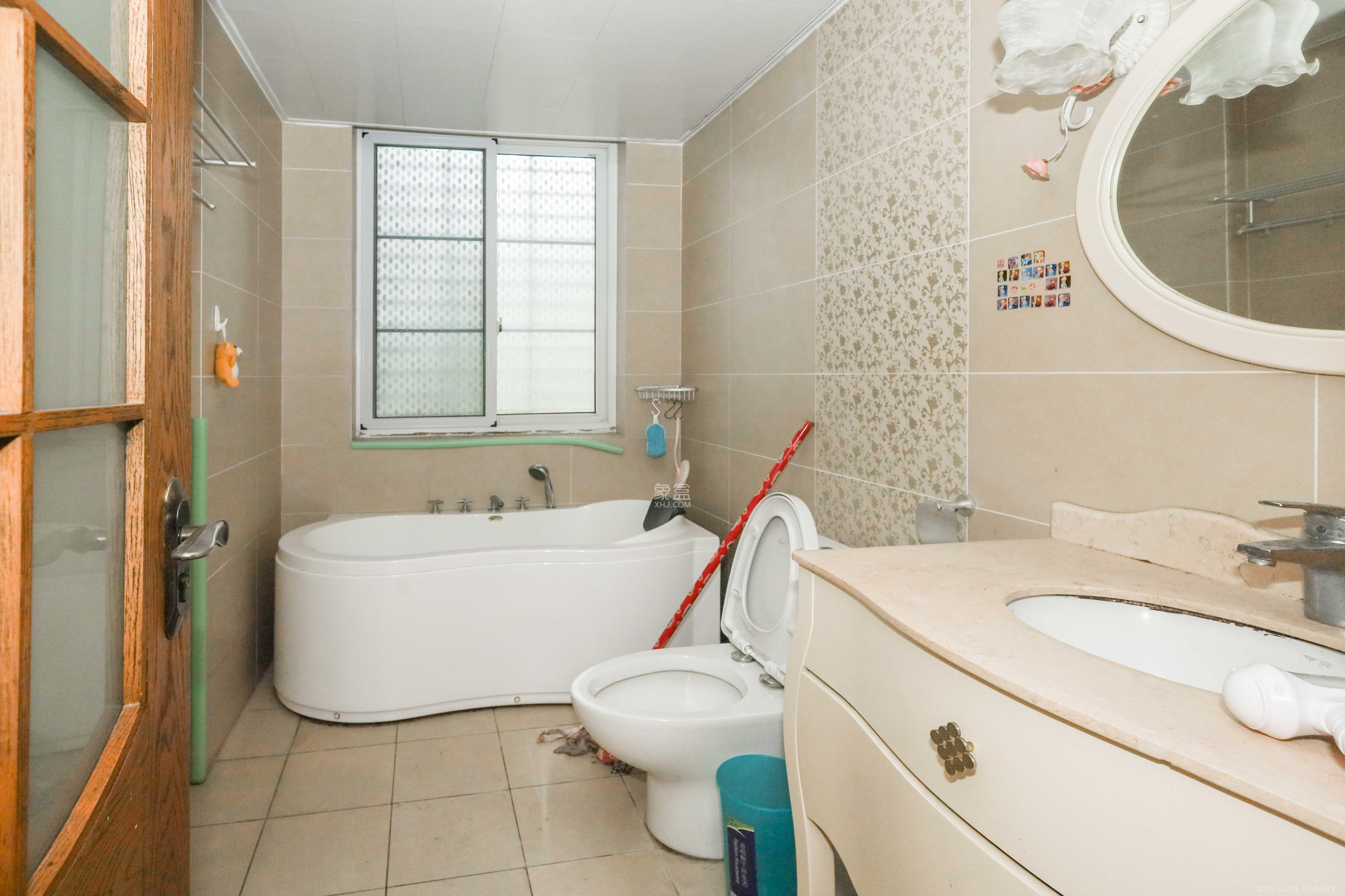 山水英伦  1室0厅0卫    358.0万 山水英伦  1室0厅0卫    358.0万卫生间