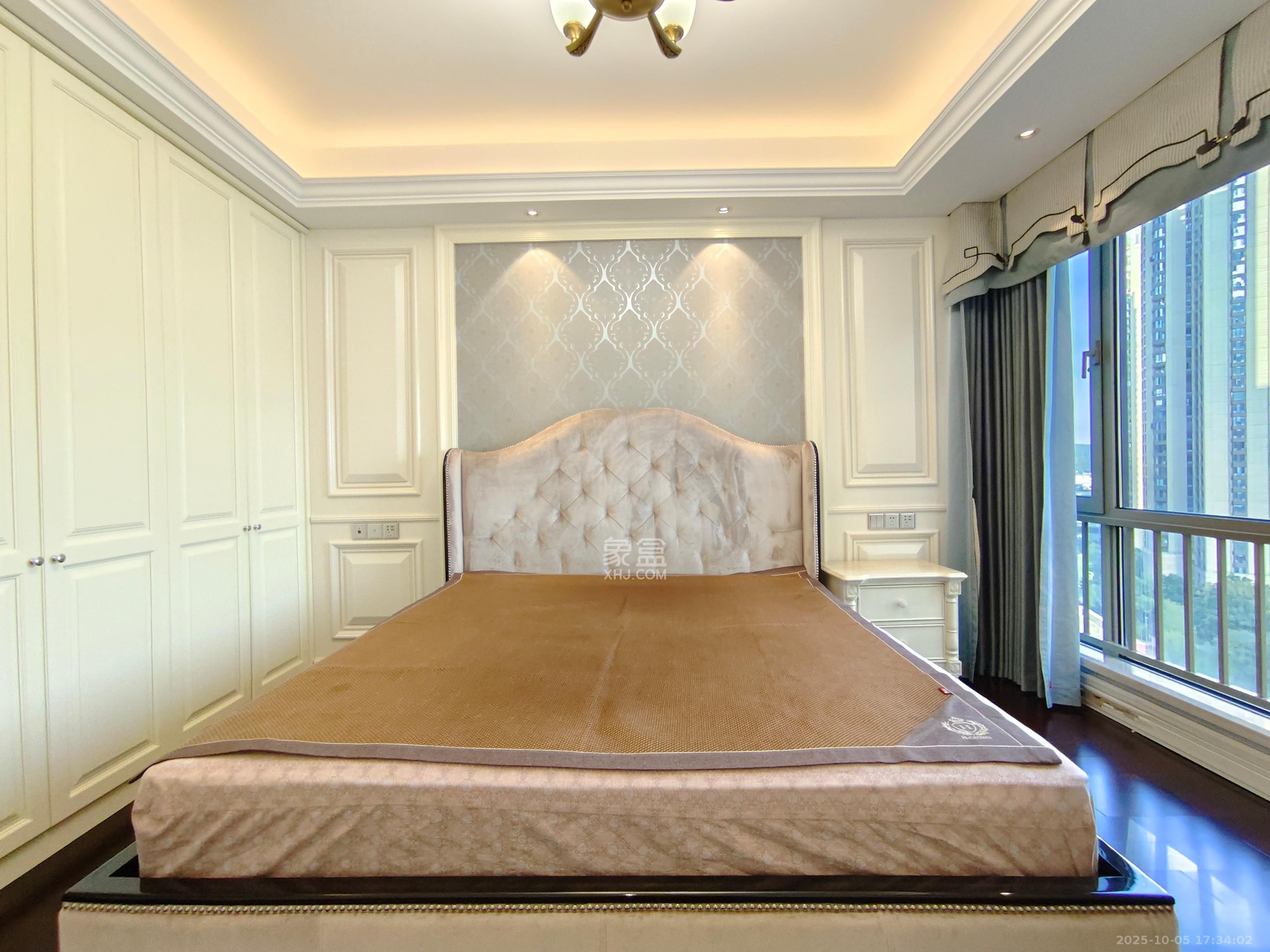 梅溪湖金茂府（金茂广场）（金茂览秀城）  3室2厅2卫    6500.0元/月室内图