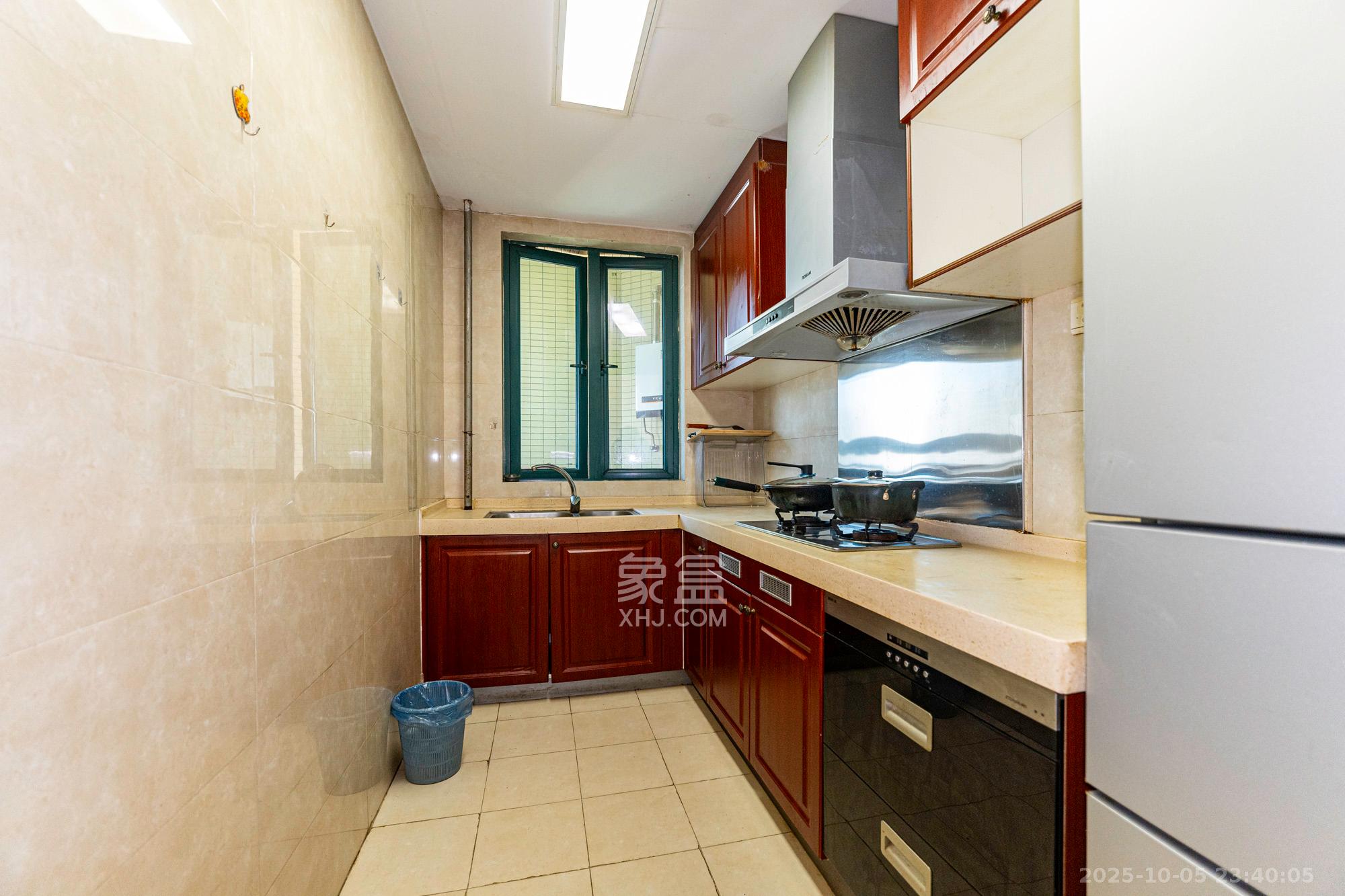 恒大雅苑  1室2厅1卫    80.0万厨房