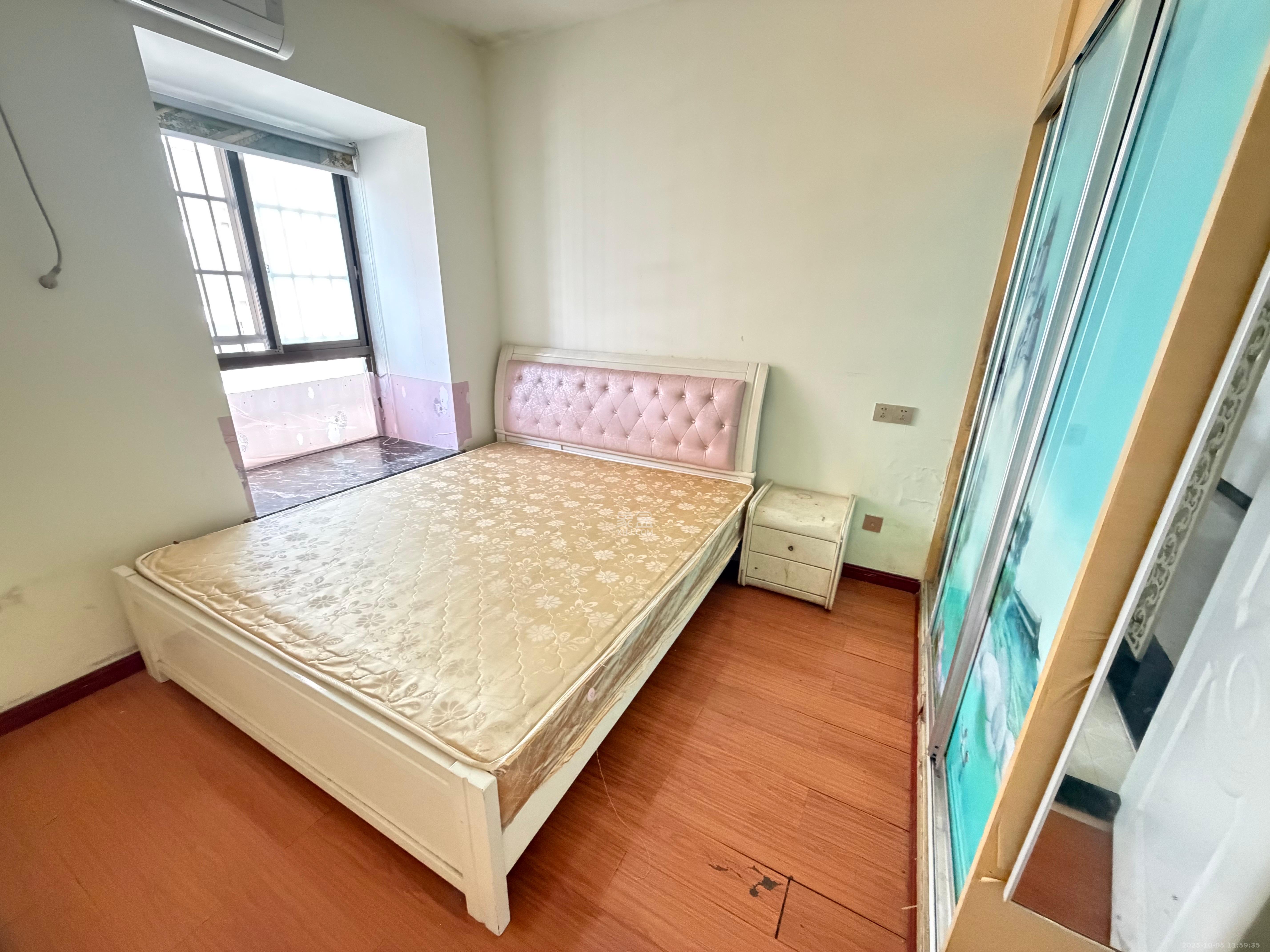 丽都桃源(金峰北院二期)  2室2厅1卫    1800.0元/月 丽都桃源(金峰北院二期)  2室2厅1卫    1800.0元/月室内图