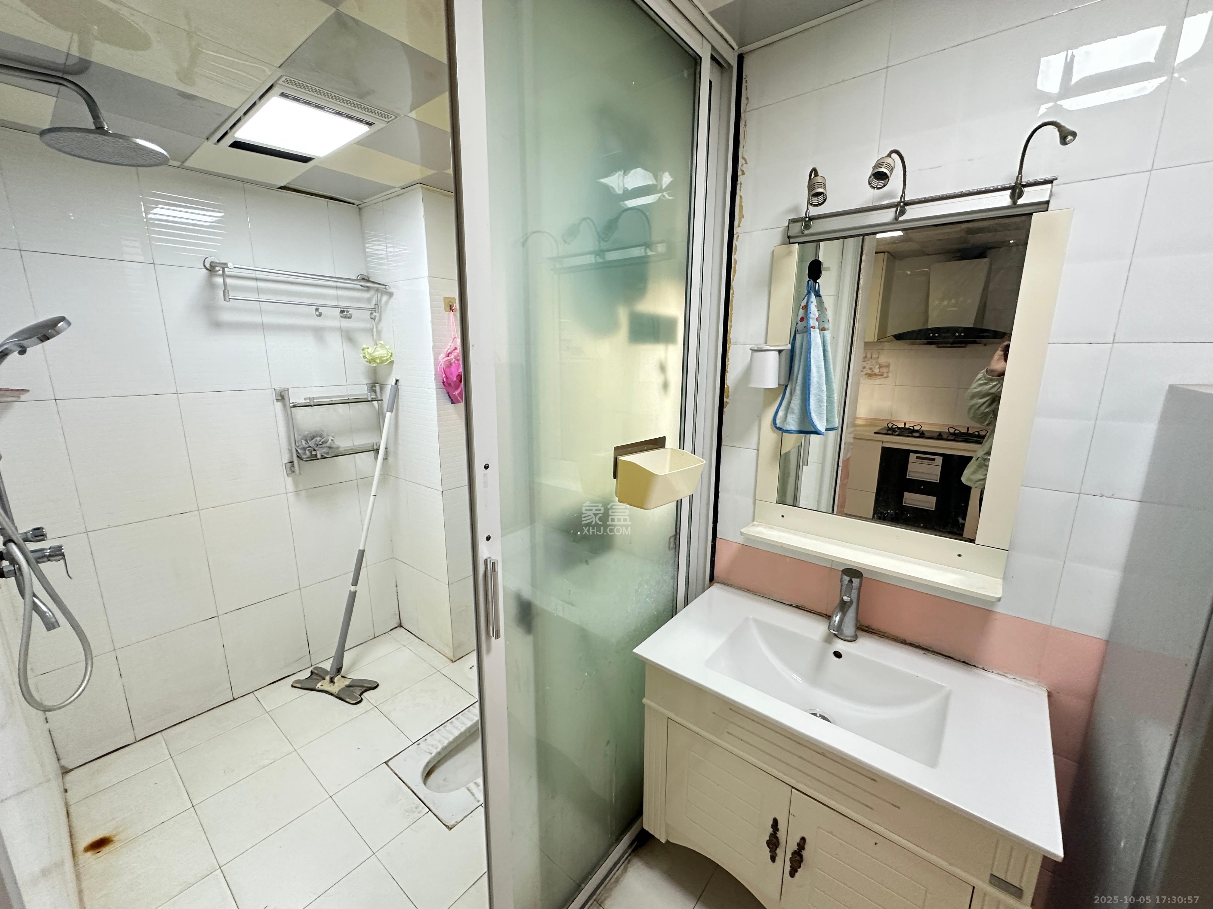 星城雅郡  2室2厅1卫    1600.0元/月室内图