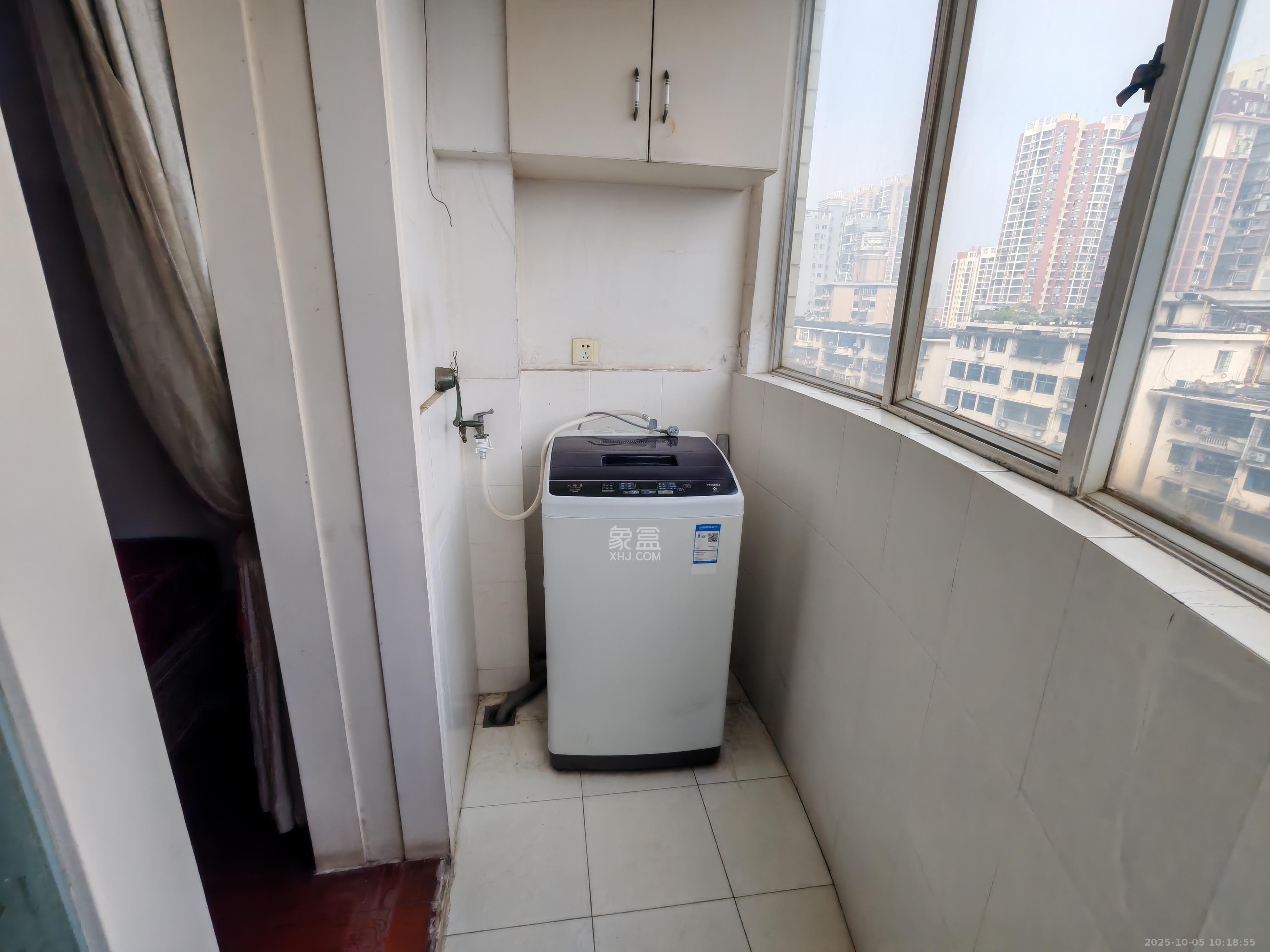 星语林名园 2室2厅1卫 1800.0元/月 星语林名园 2室2厅1卫 1800.0元/月室内图