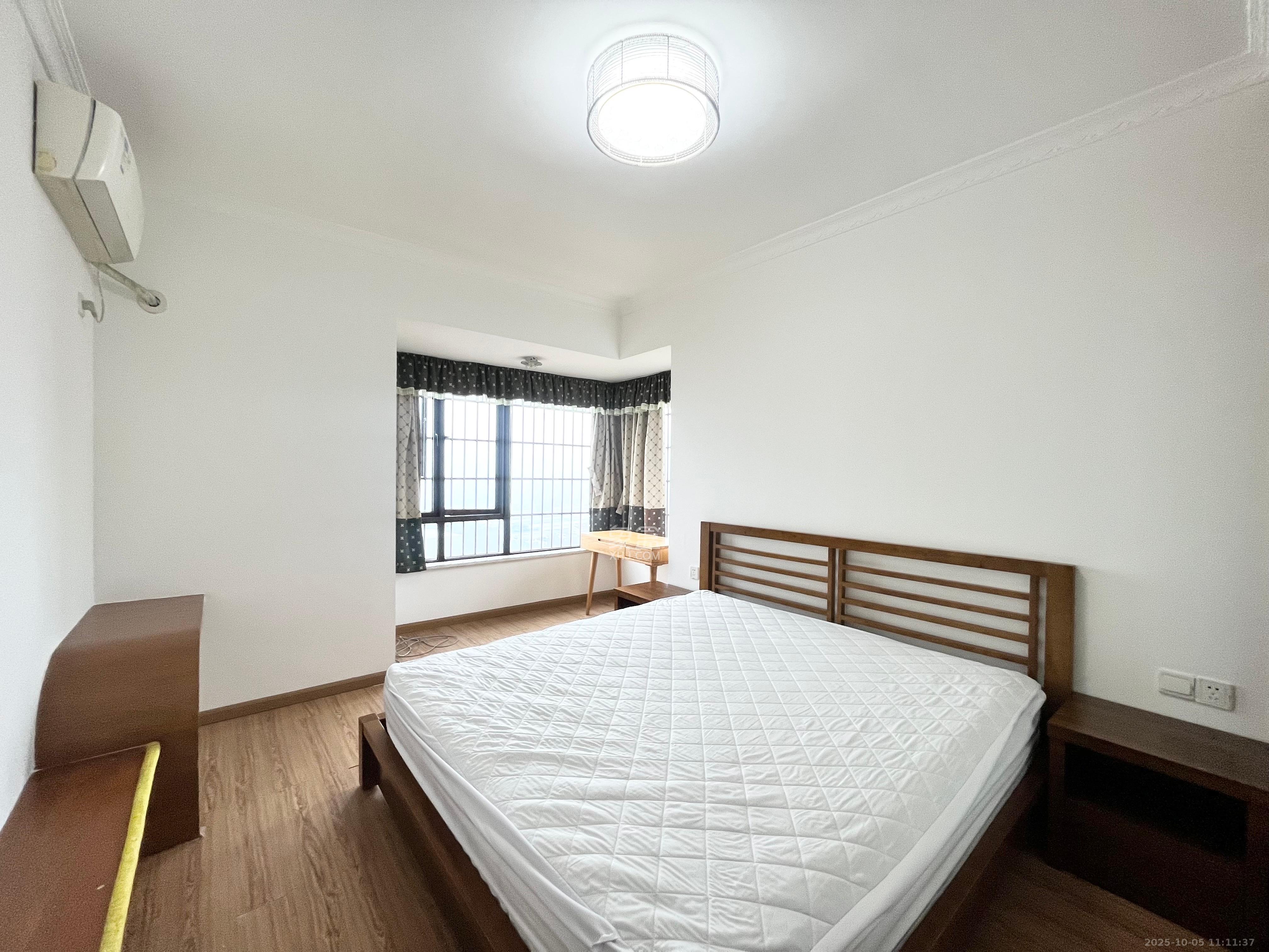 保利麓谷林语F区  3室2厅1卫   2600.00元/月室内图