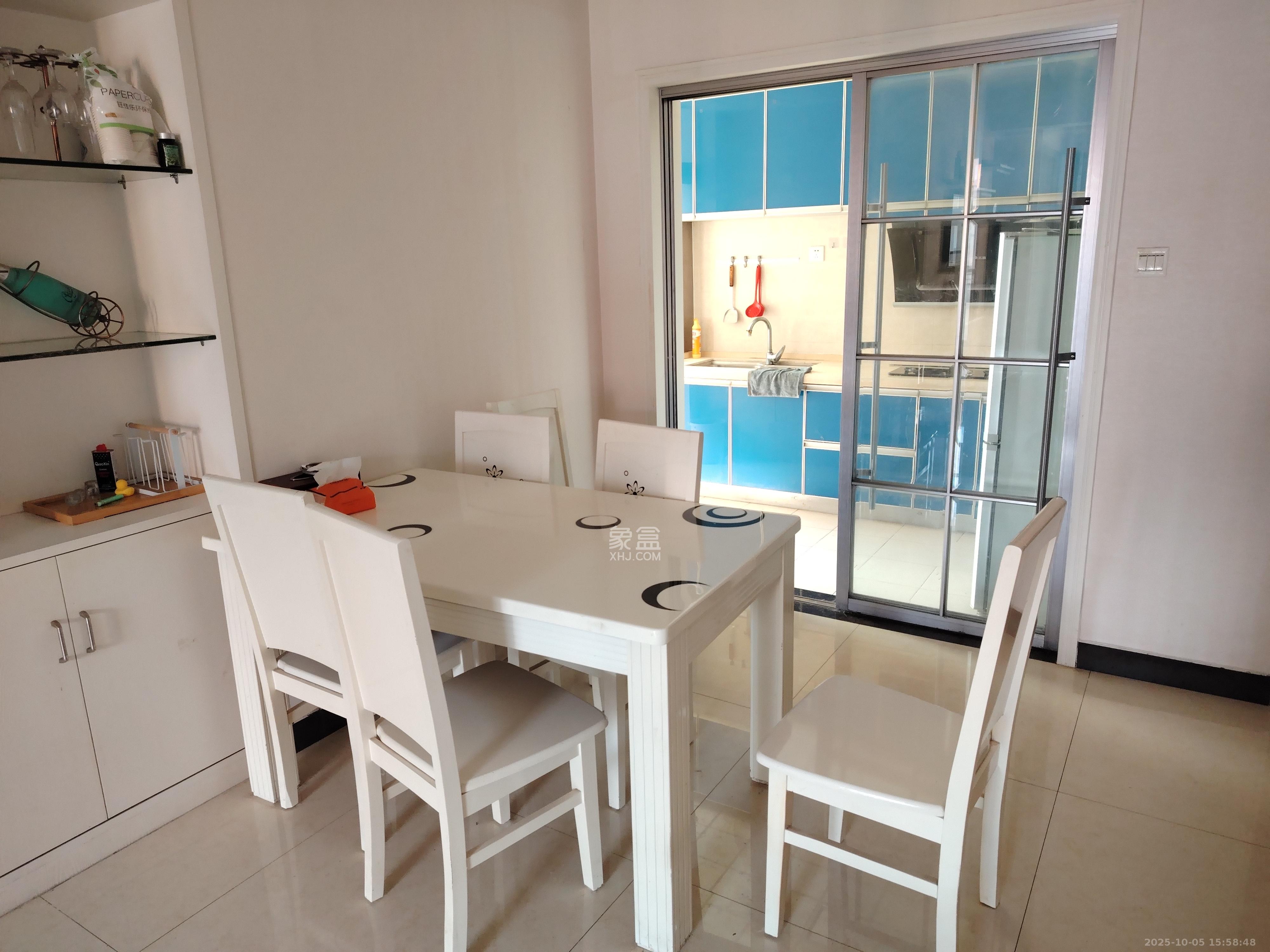 新盛珑璟台 2室2厅1卫 2000.0元/月 新盛珑璟台 2室2厅1卫 2000.0元/月室内图