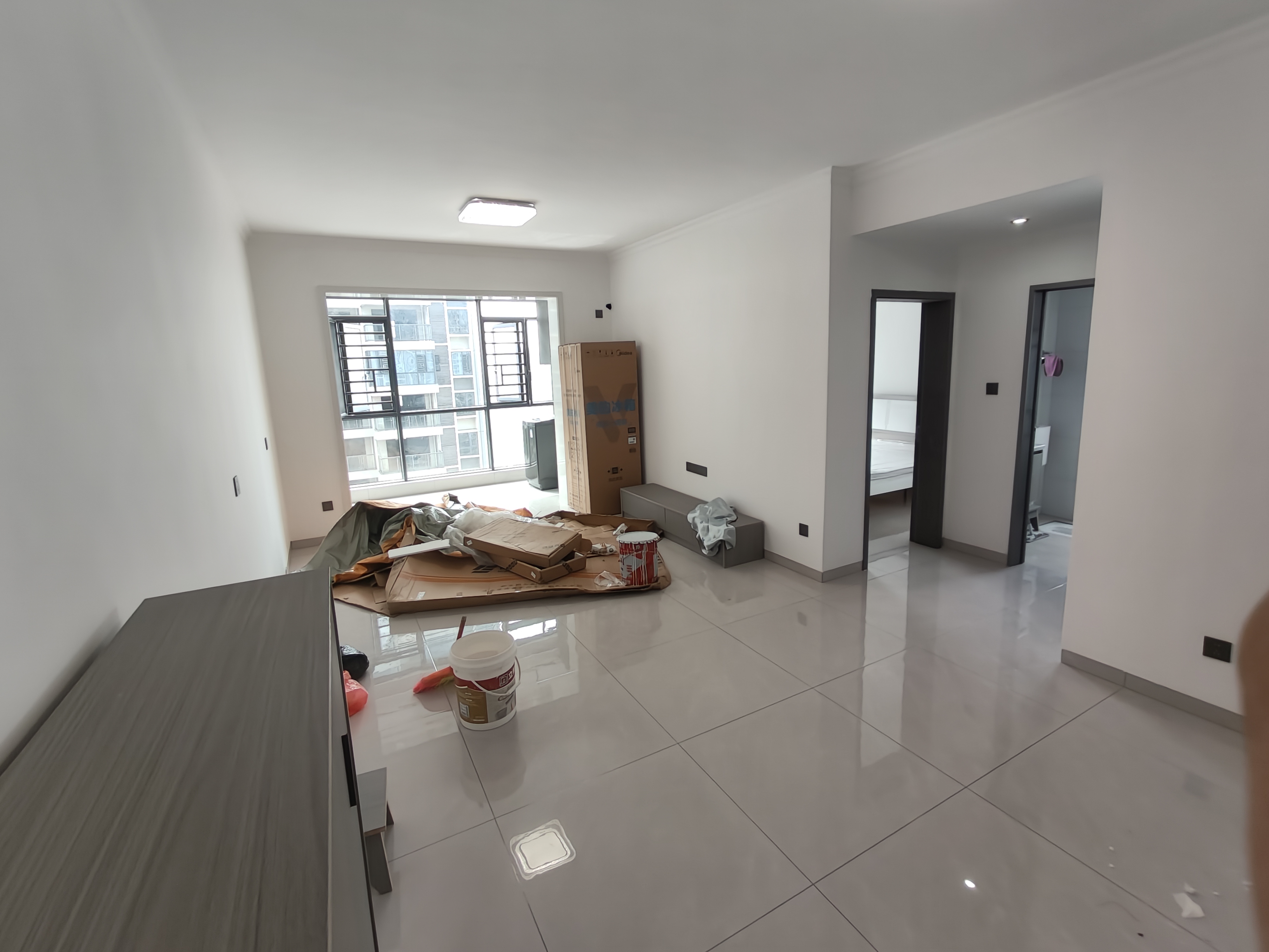 互助小区电梯房 2室1厅1卫 2000.0元/月 互助小区电梯房 2室1厅1卫 2000.0元/月室内图