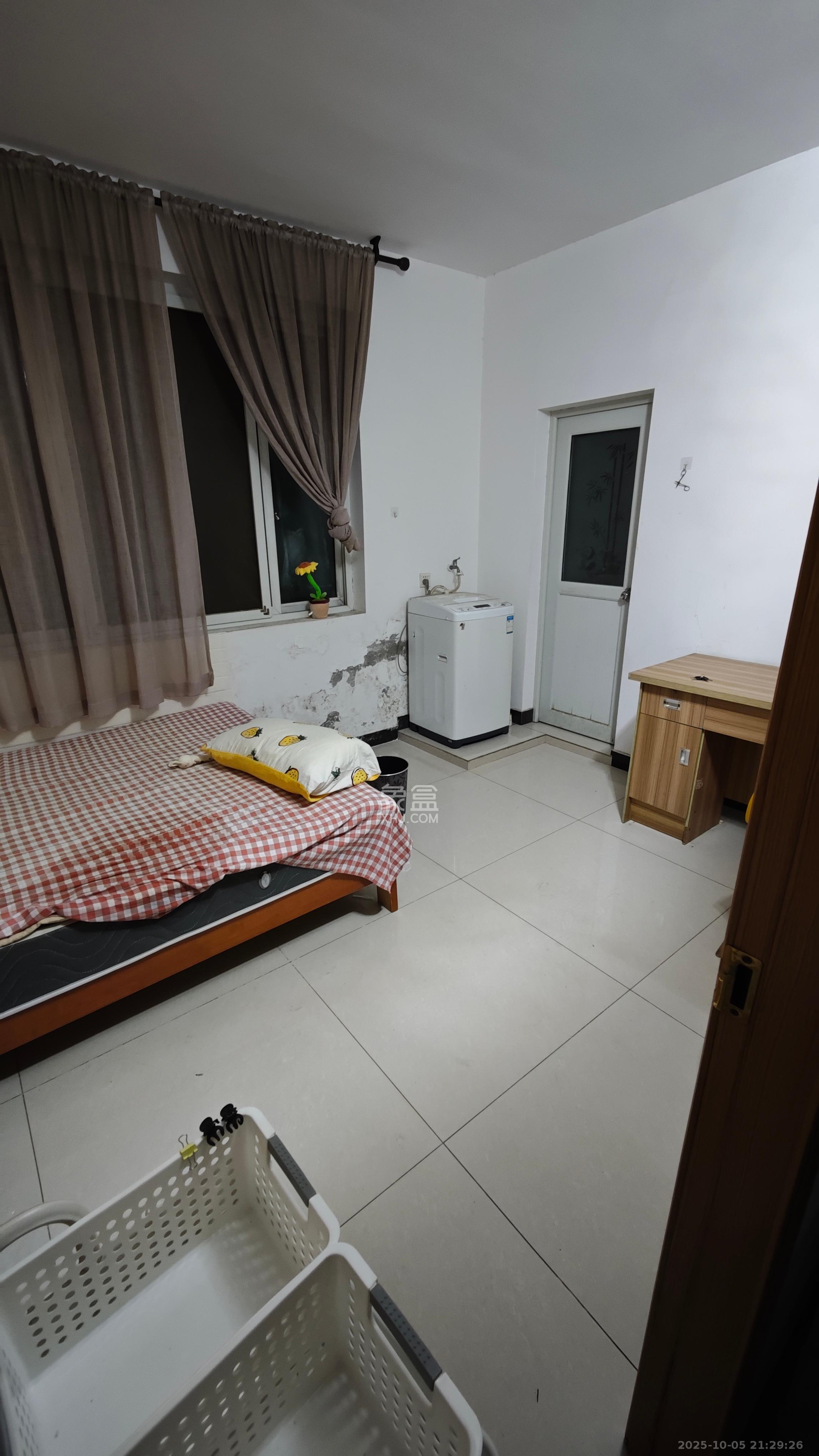 格林星城  3室2厅2卫    2600.0元/月室内图