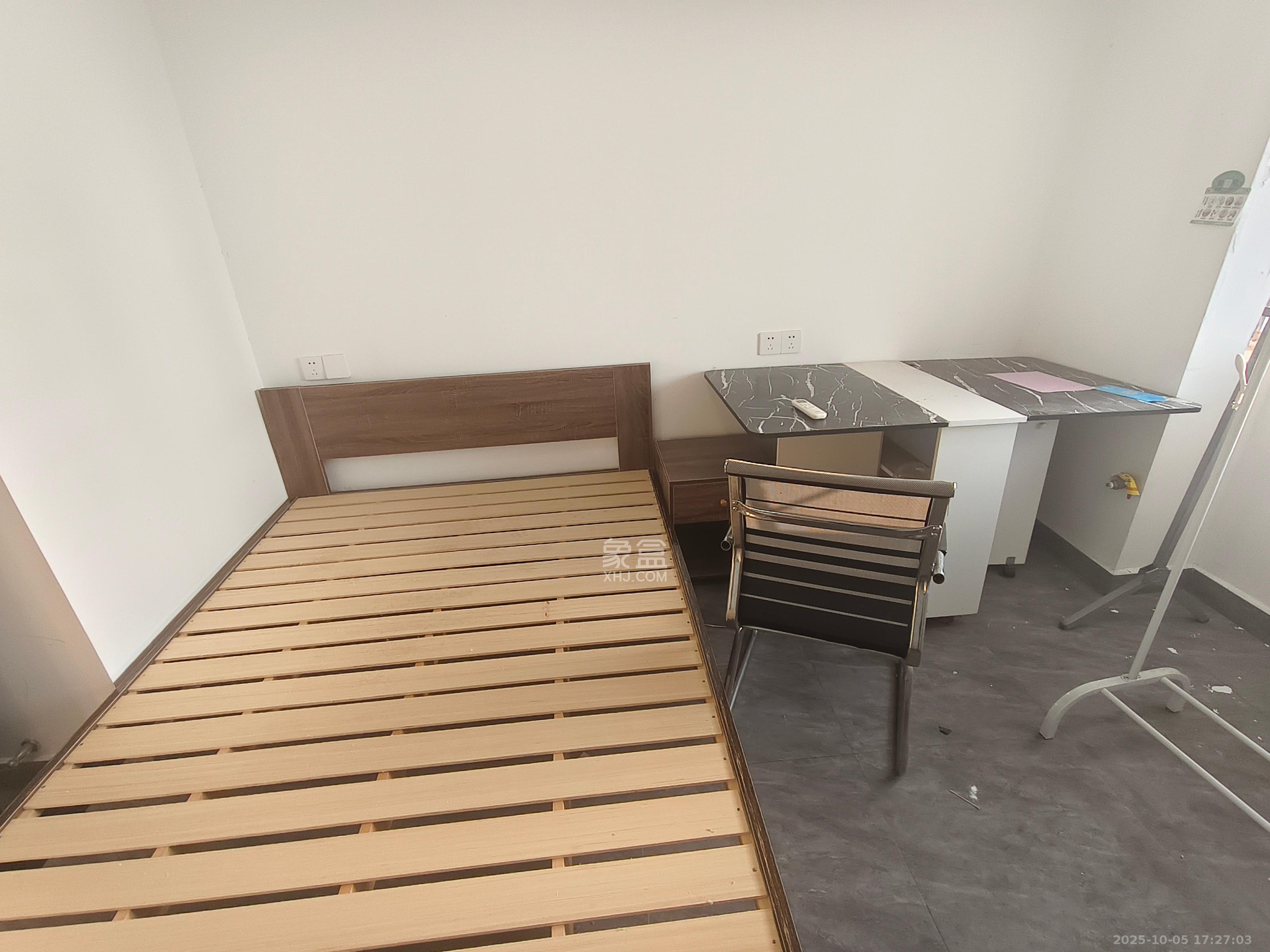 观湖公寓  1室0厅1卫    850.0元/月室内图