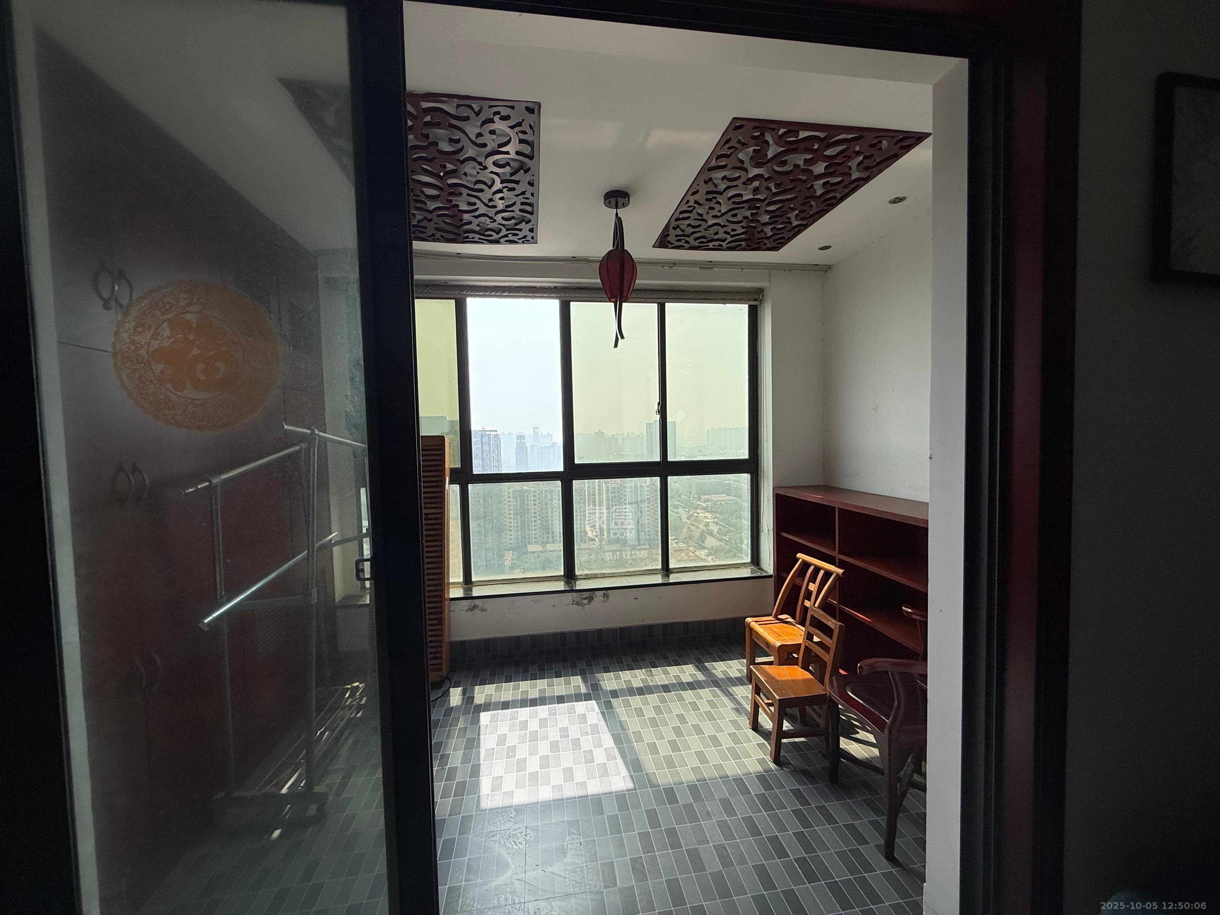 尚城 2室1厅1卫 2000.0元/月 尚城 2室1厅1卫 2000.0元/月室内图