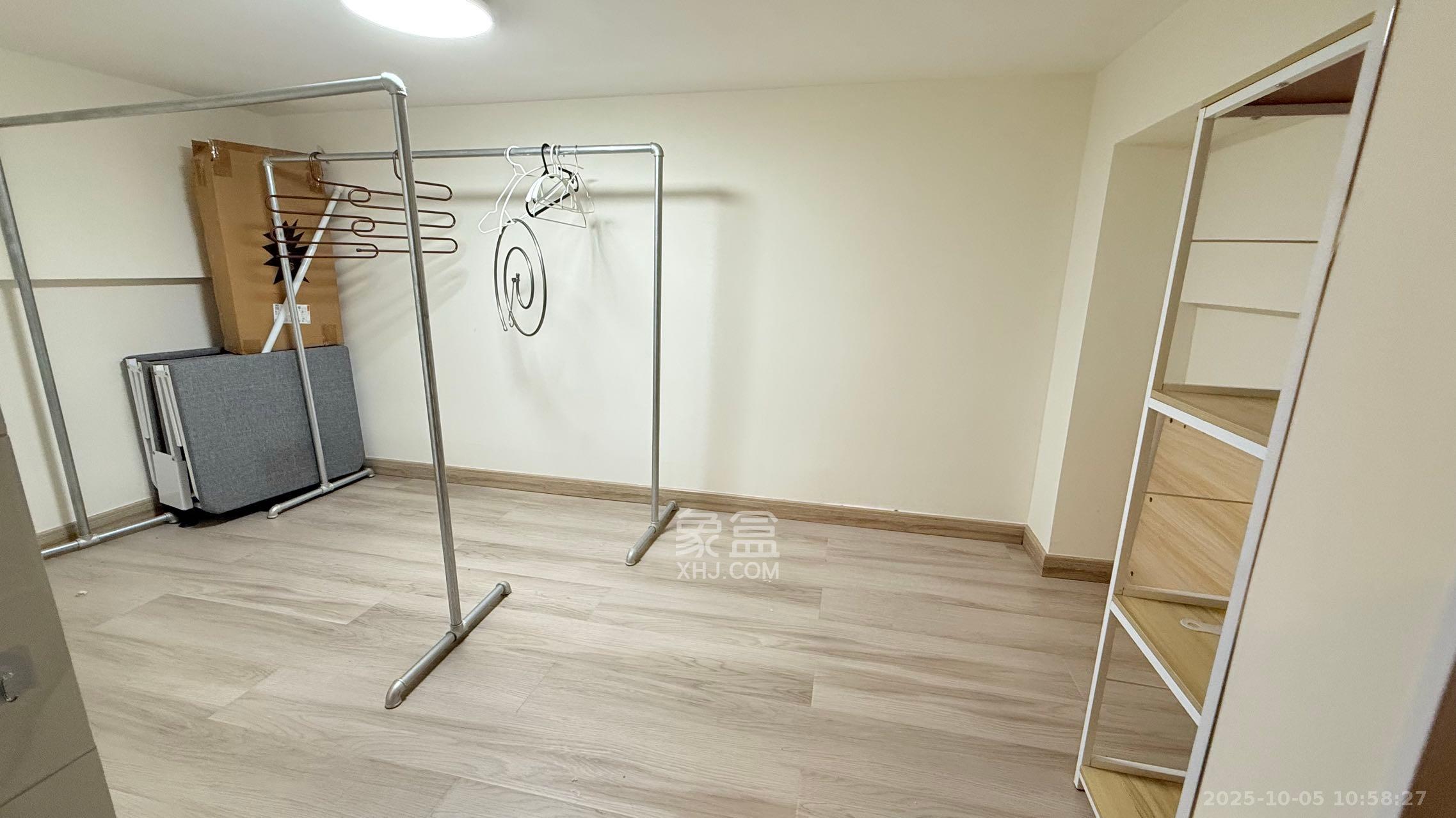 梅溪悦章 1室1厅1卫 1600.0元/月 梅溪悦章 1室1厅1卫 1600.0元/月室内图