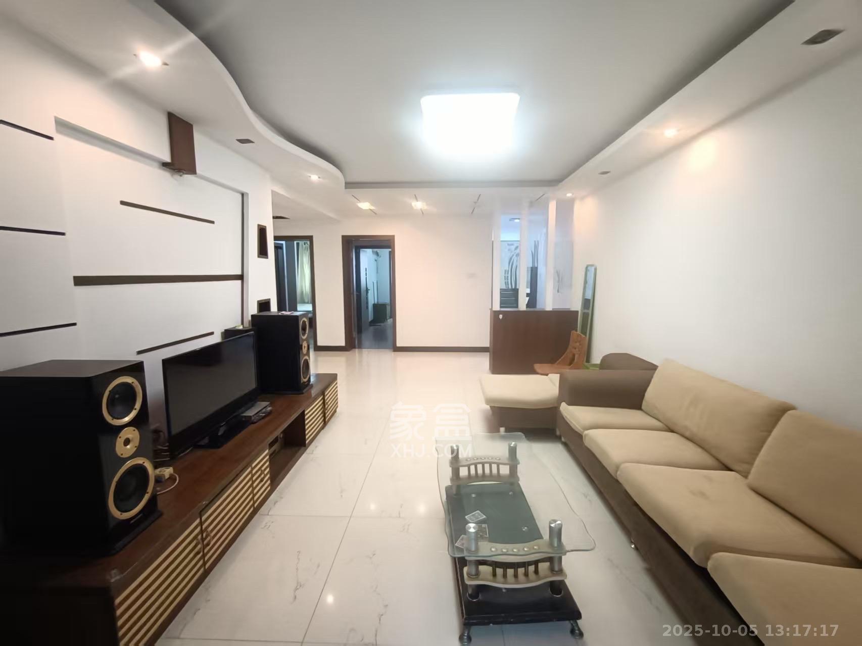 广福园 3室2厅1卫 1700.0元/月 广福园 3室2厅1卫 1700.0元/月室内图