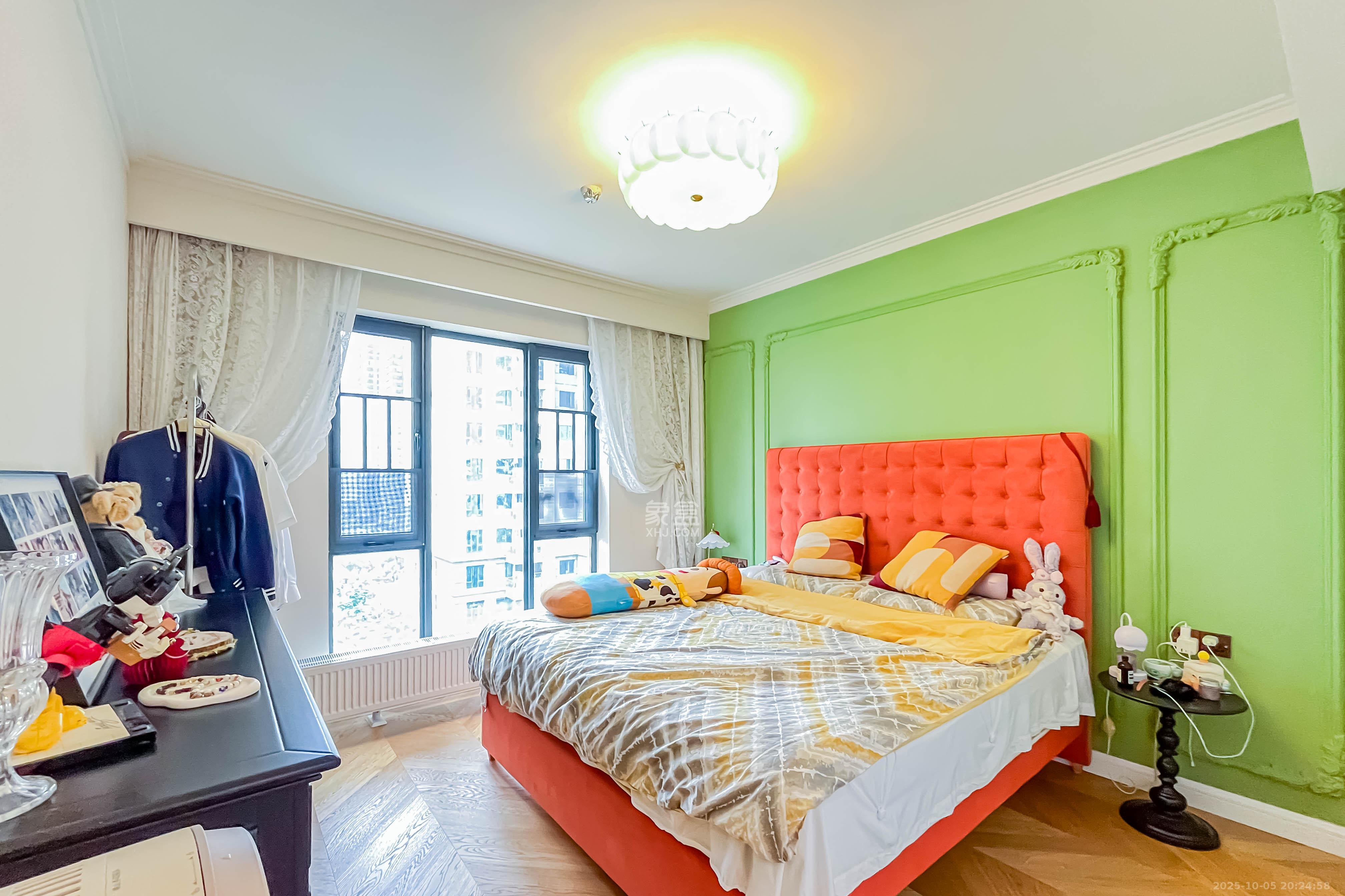 绿地长沙城际空间站（绿地新里佳苑）  4室2厅2卫    163.0万卧室