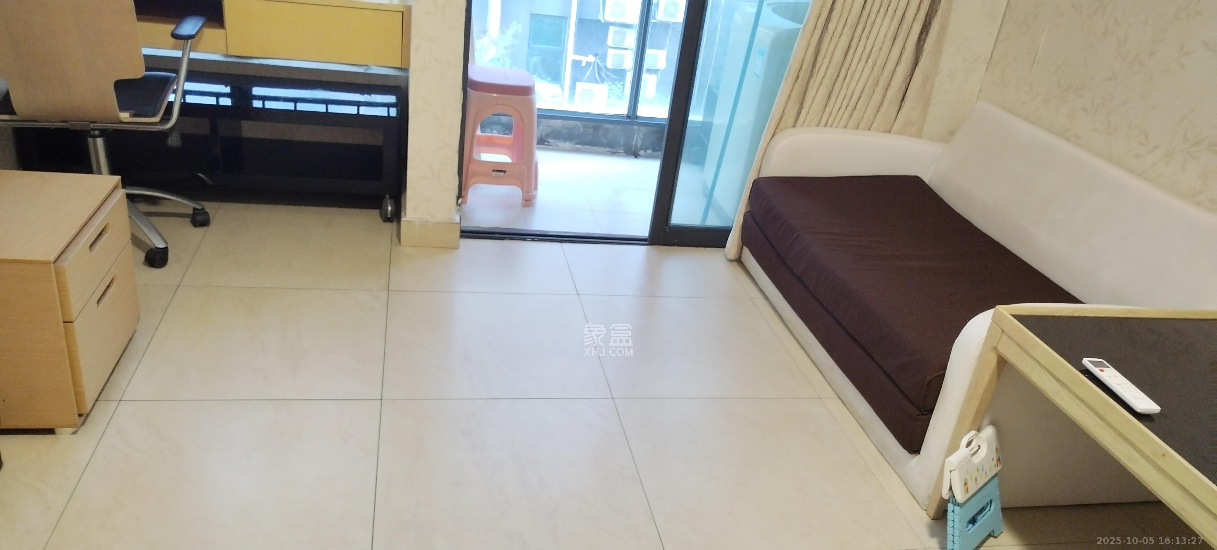 万科金色家园 1室1厅1卫 1300.0元/月 万科金色家园 1室1厅1卫 1300.0元/月室内图