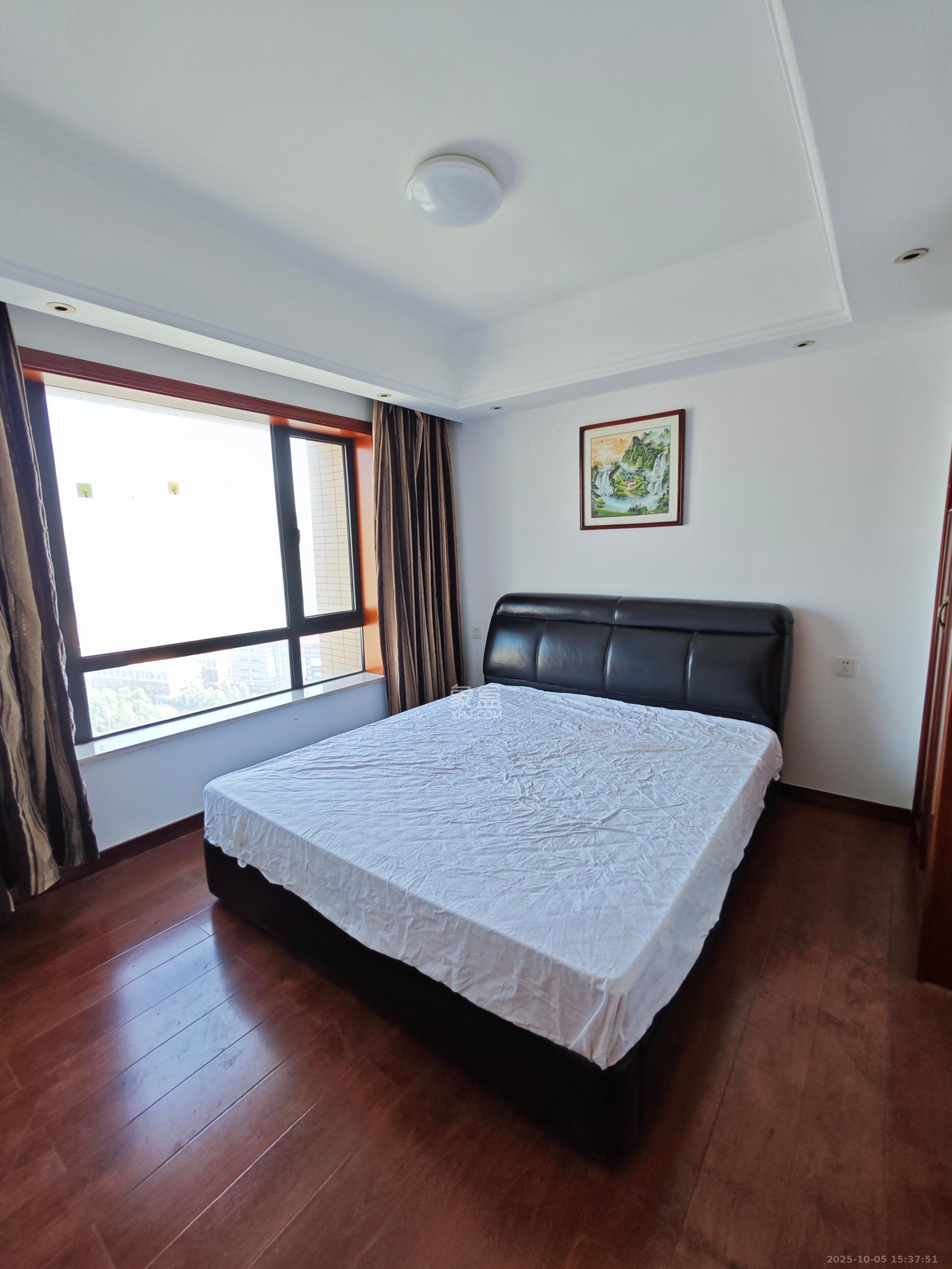 枫林家园 2室1厅1卫 2300.00元/月 枫林家园 2室1厅1卫 2300.00元/月室内图