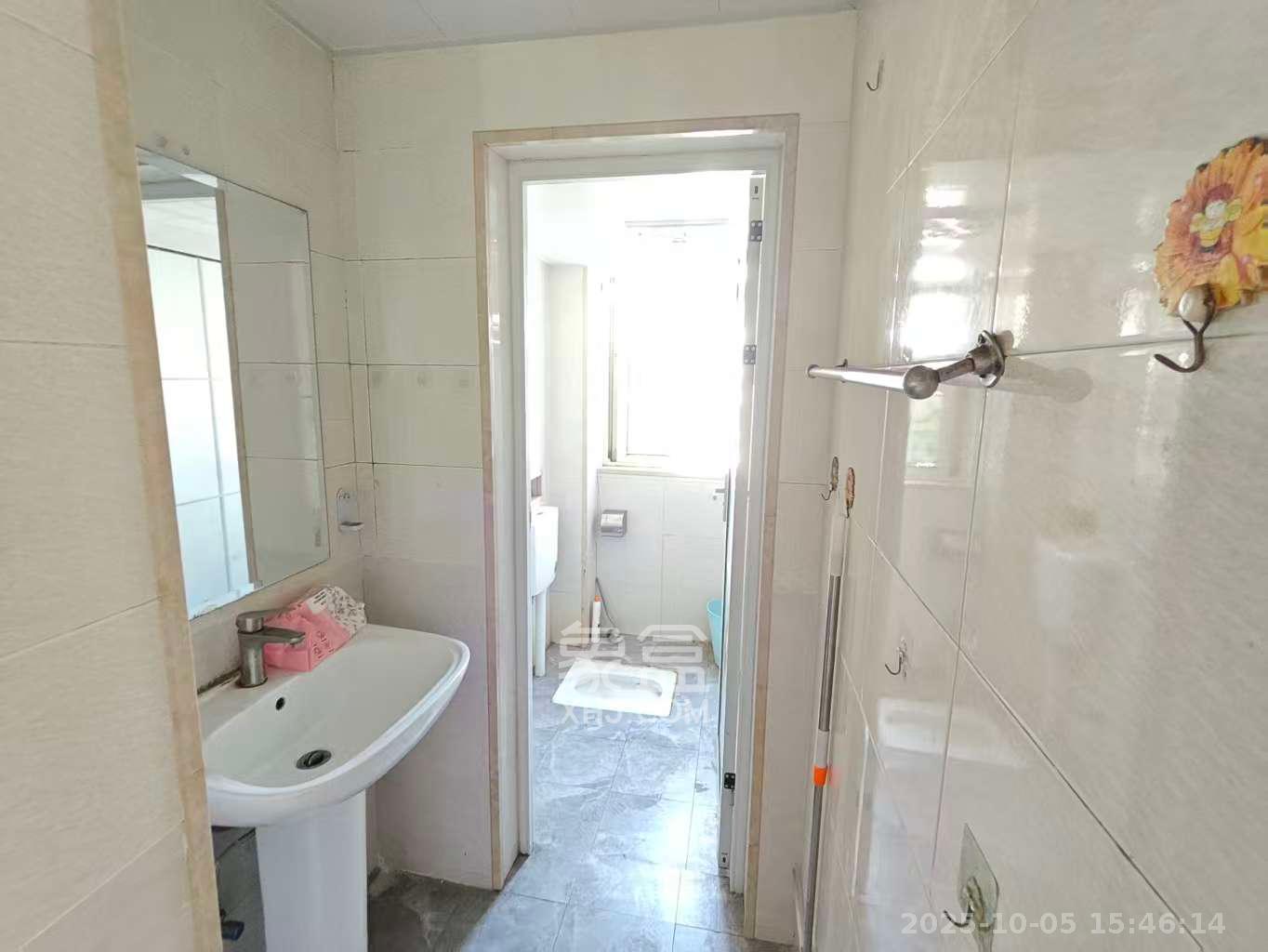 枫林美景 2室1厅1卫 2000.0元/月 枫林美景 2室1厅1卫 2000.0元/月室内图