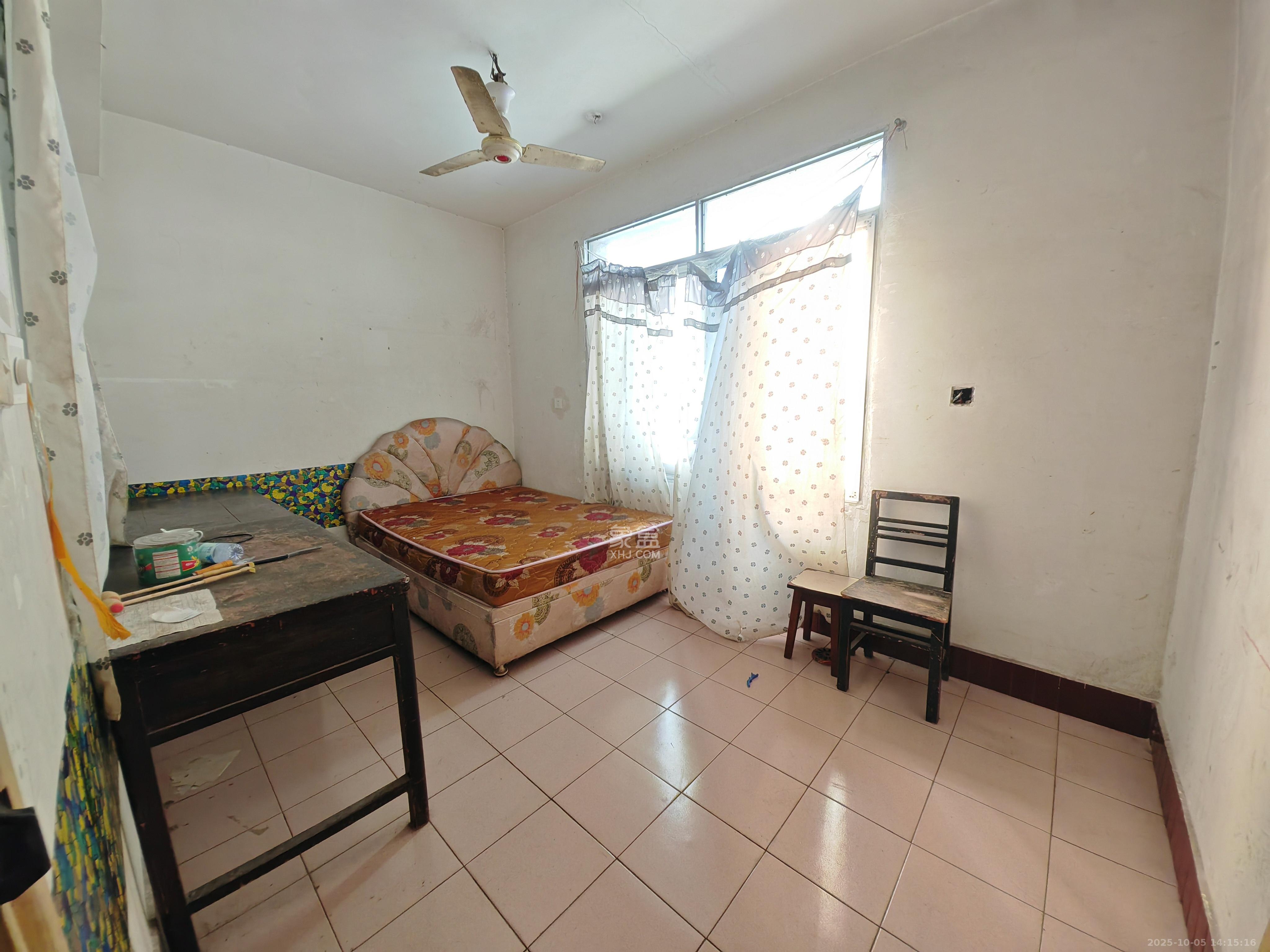 东塘电力院 1室1厅1卫 1500.0元/月 东塘电力院 1室1厅1卫 1500.0元/月室内图