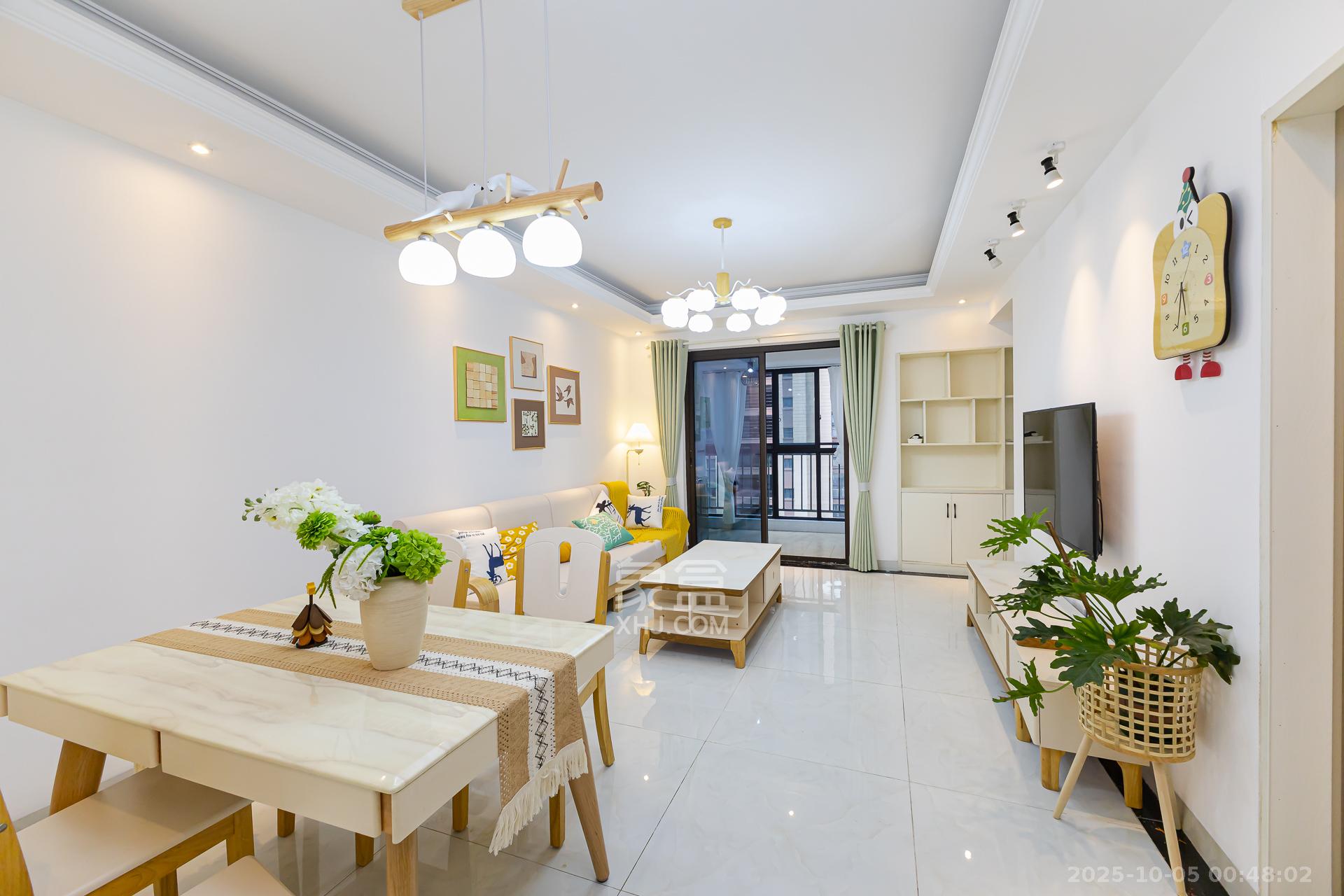 龙湖湘风原著(龙湖湘风星城)  3室2厅1卫    62.8万 龙湖湘风原著(龙湖湘风星城)  3室2厅1卫    62.8万客厅