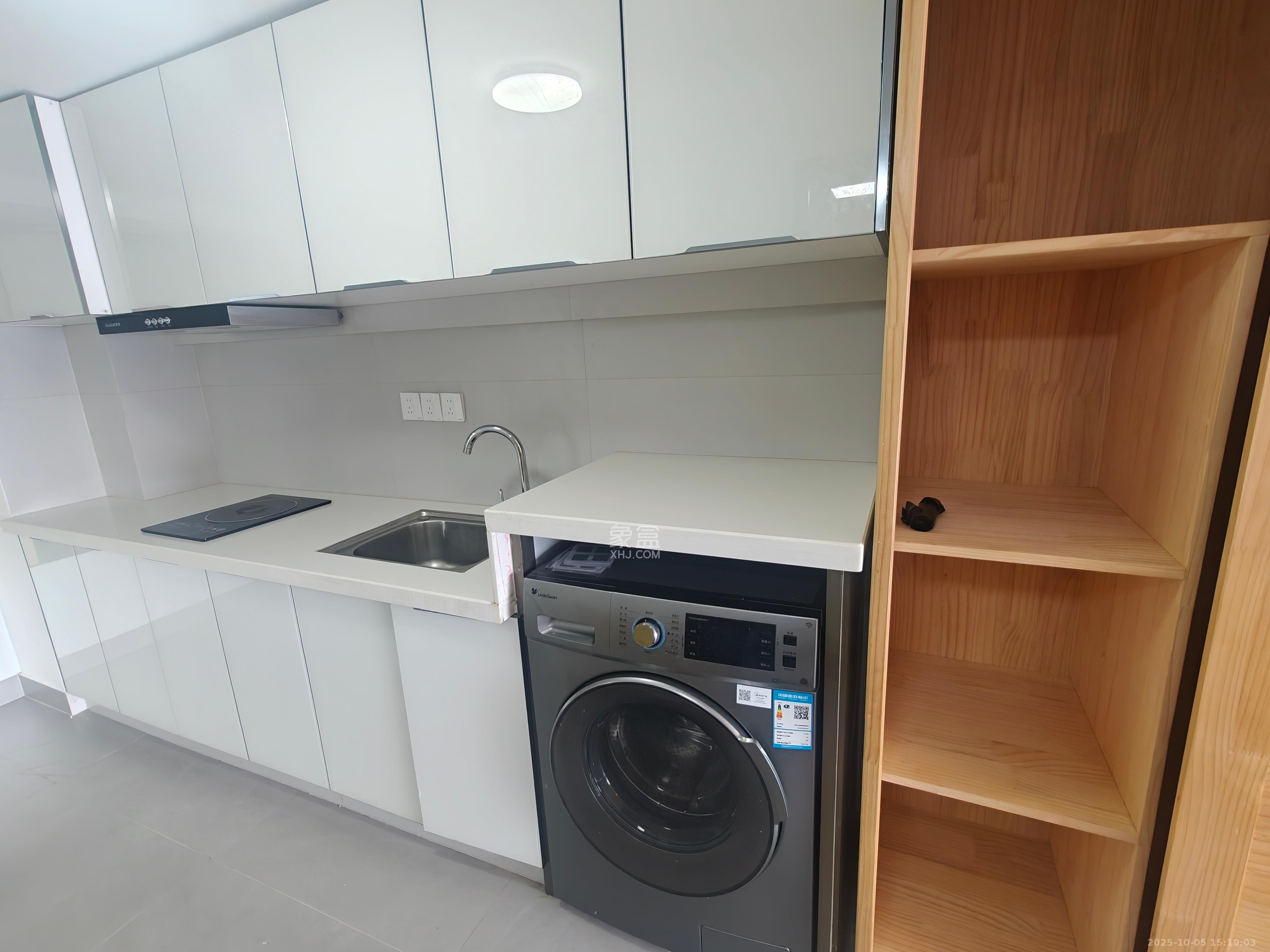 梅溪悦章  1室1厅1卫    1500.0元/月 梅溪悦章  1室1厅1卫    1500.0元/月室内图