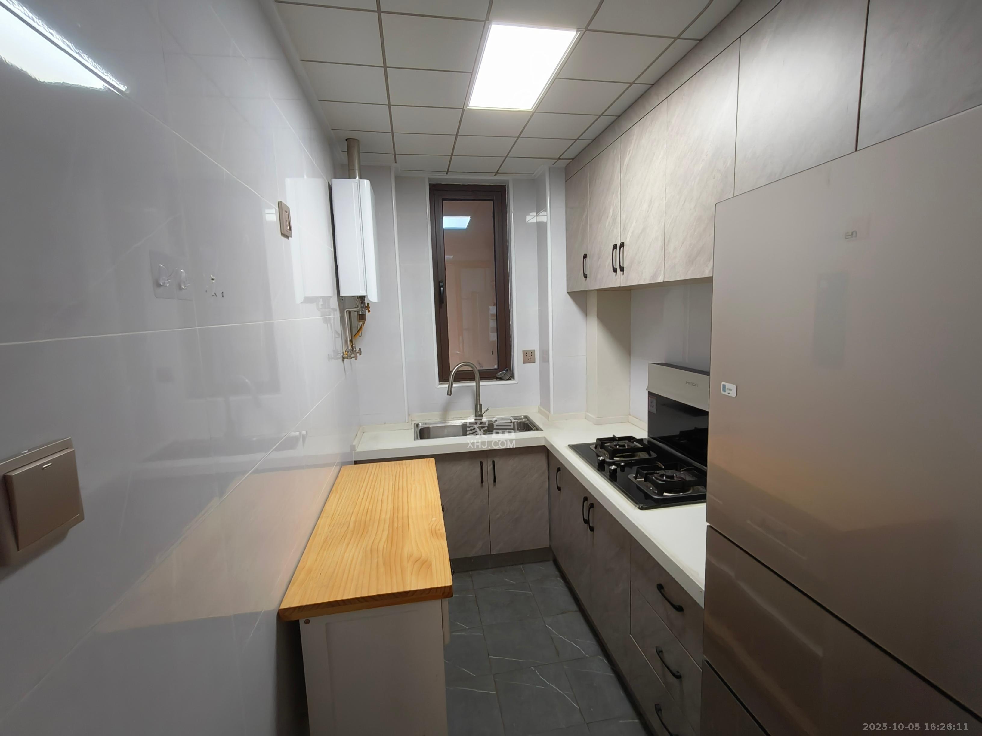 水映加州 2室1厅1卫 2600.0元/月 水映加州 2室1厅1卫 2600.0元/月室内图