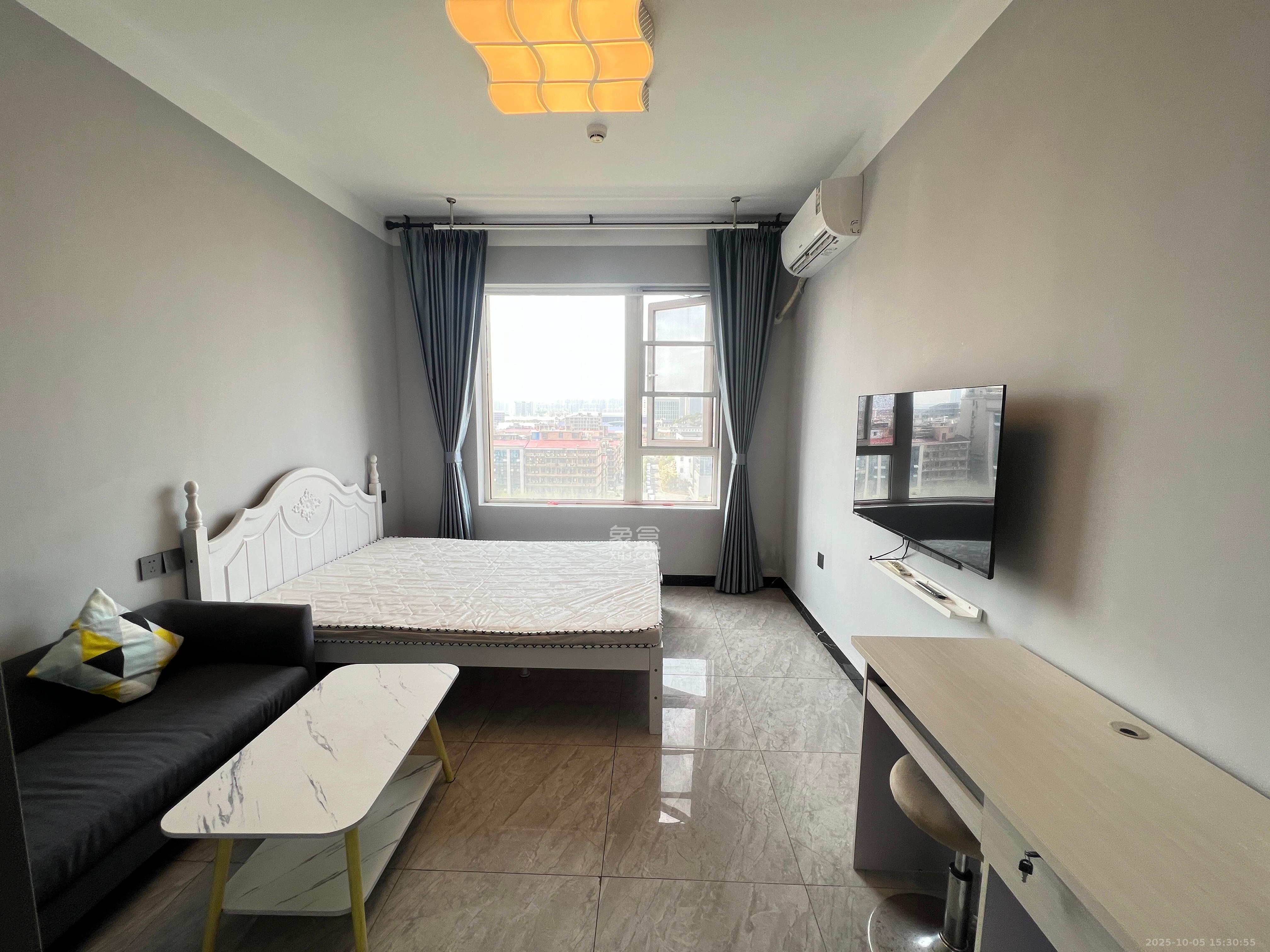 保利香槟国际 1室0厅0卫 1100.0元/月 保利香槟国际 1室0厅0卫 1100.0元/月室内图