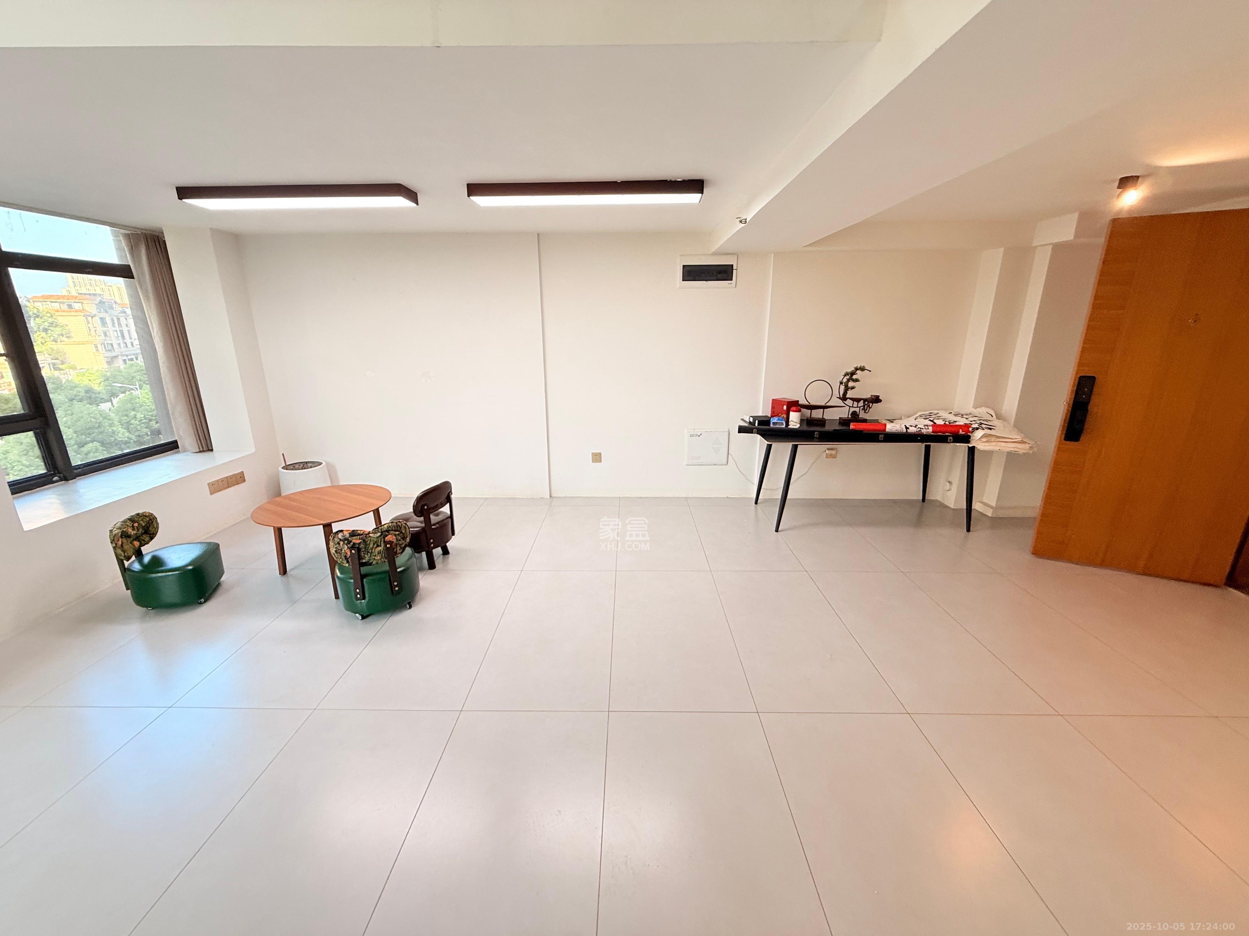 明昇壹城（明昇时代广场）三期  1室0厅0卫    2300.0元/月室内图