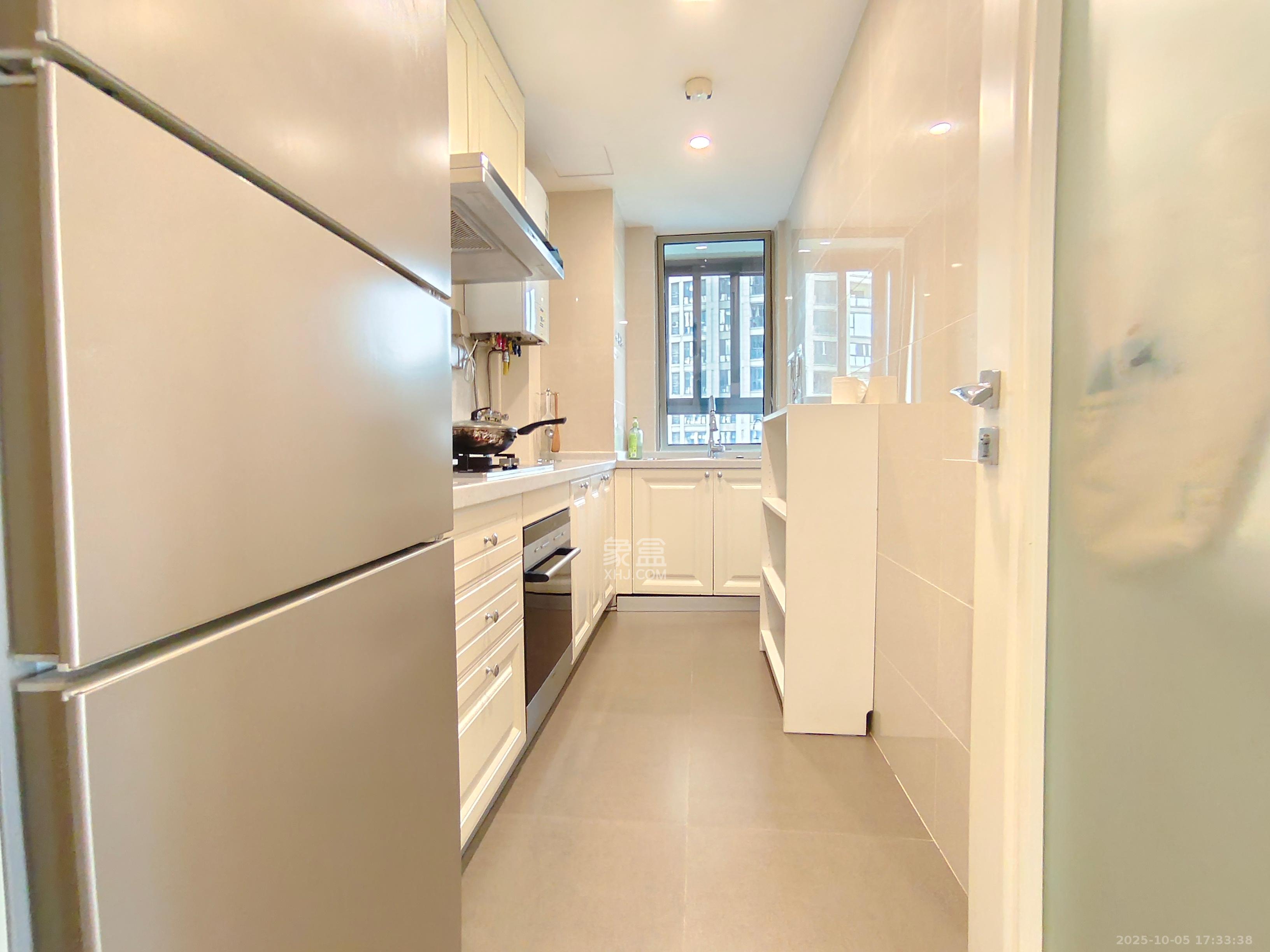 梅溪湖金茂府（金茂广场）（金茂览秀城）  3室2厅2卫    6500.0元/月室内图