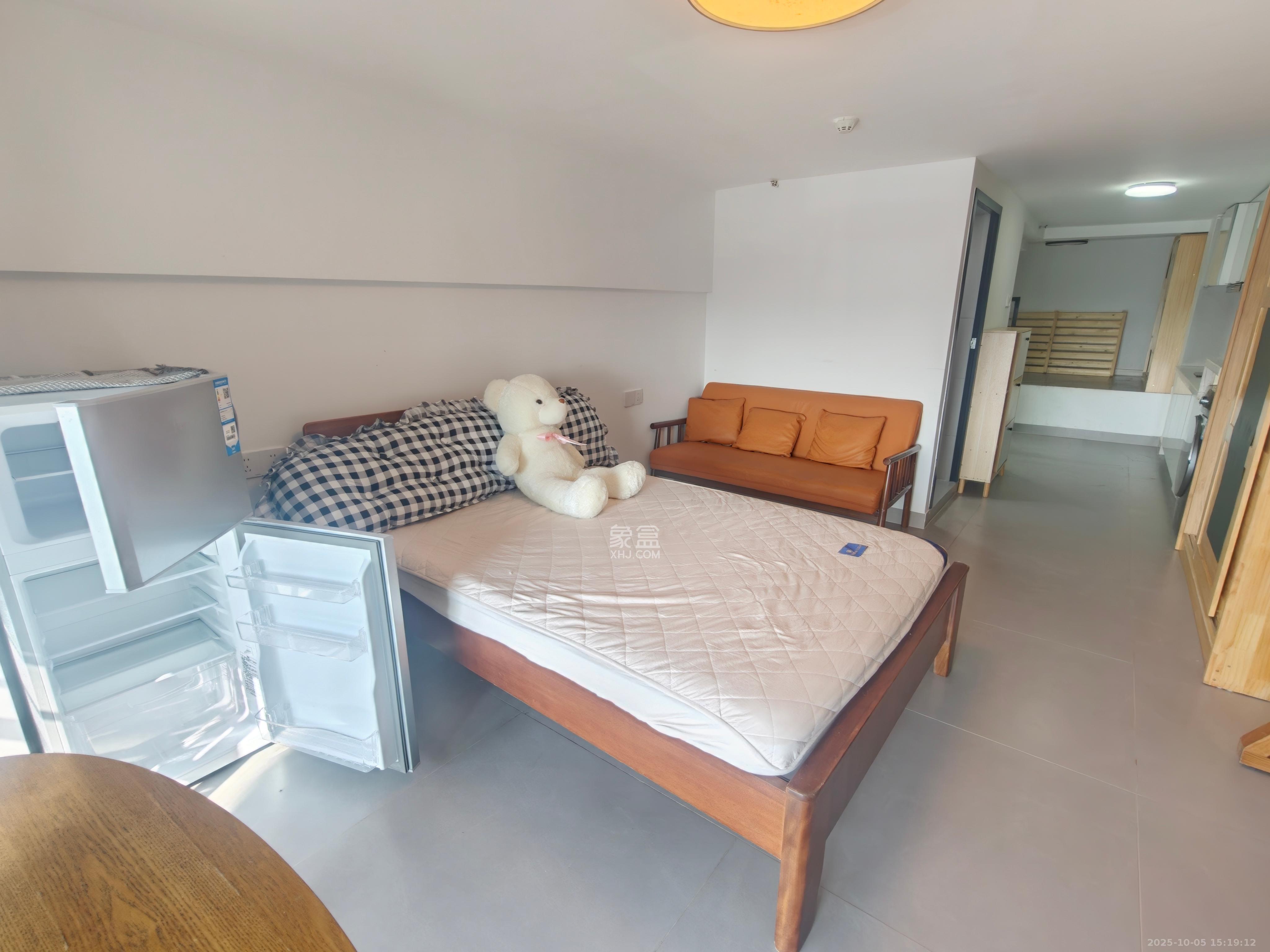 梅溪悦章  1室1厅1卫    1500.0元/月 梅溪悦章  1室1厅1卫    1500.0元/月室内图