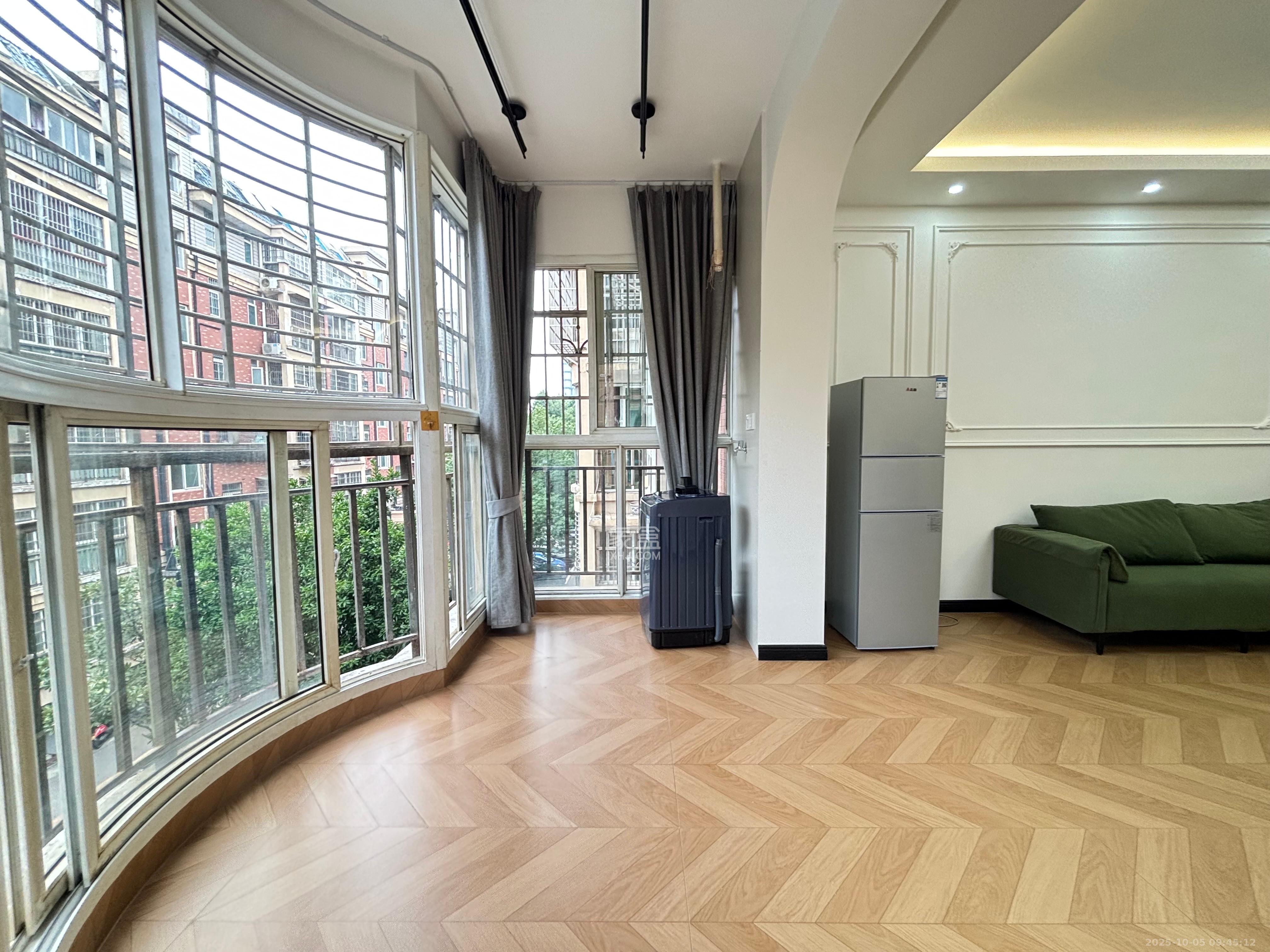 水木兰庭 2室2厅1卫 1900.0元/月 水木兰庭 2室2厅1卫 1900.0元/月室内图