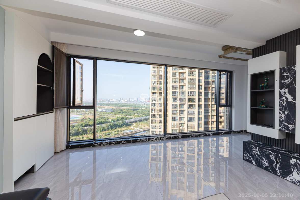 长燃新奥佳园 3室2厅2卫 118.0万 长燃新奥佳园 3室2厅2卫 118.0万阳台